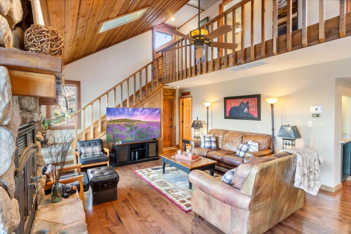 Cozy Digs Lake Lodge w/ 2 Decks, Game Room, Private Dock & Boat Slip