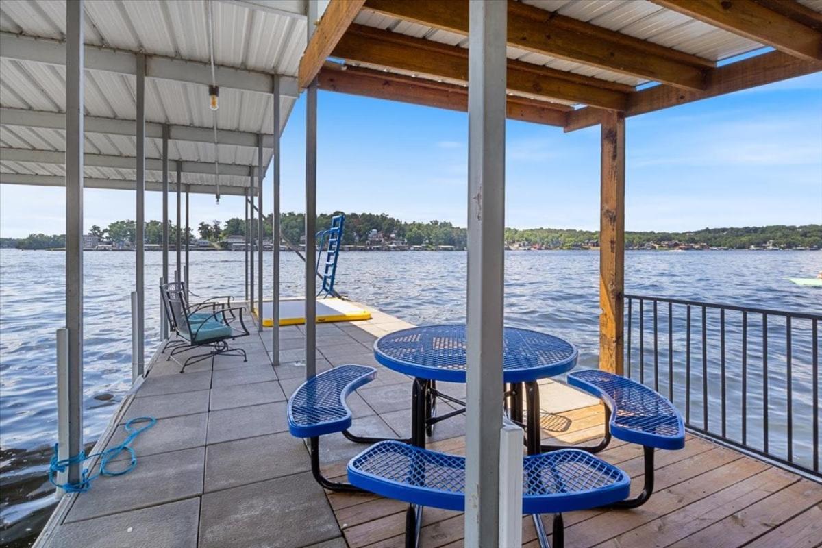 Firepit, Spacious Decks, Breathtaking Views
