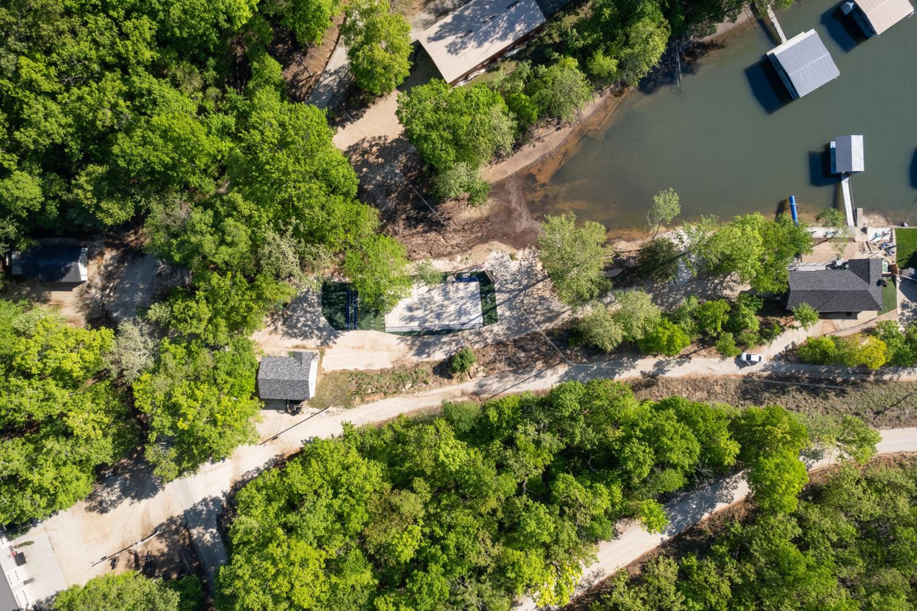 Firepit, Hot Tub, Games In & Out, Spacious
