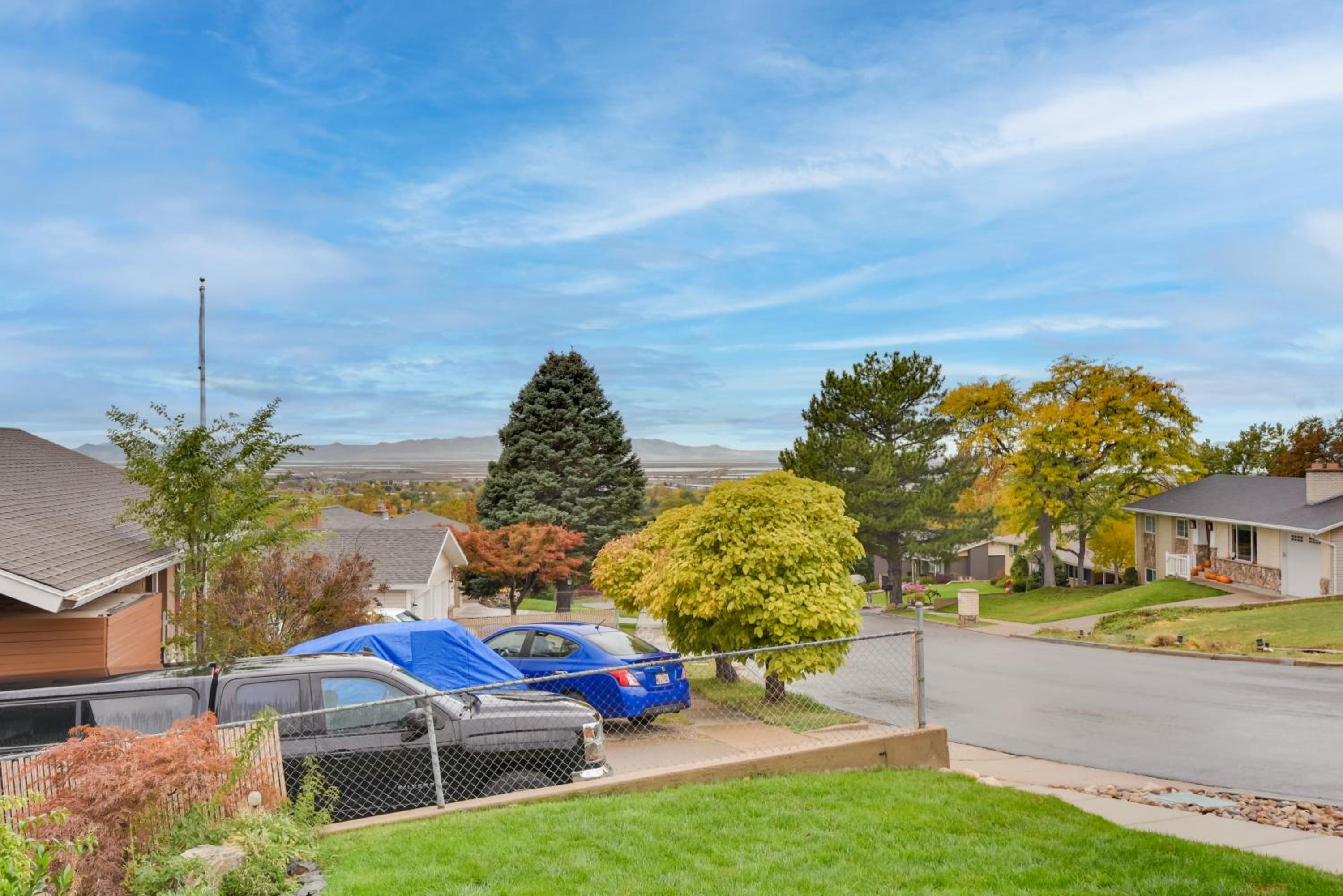 Mountain-View Retreat with Hot Tub in Centerville!