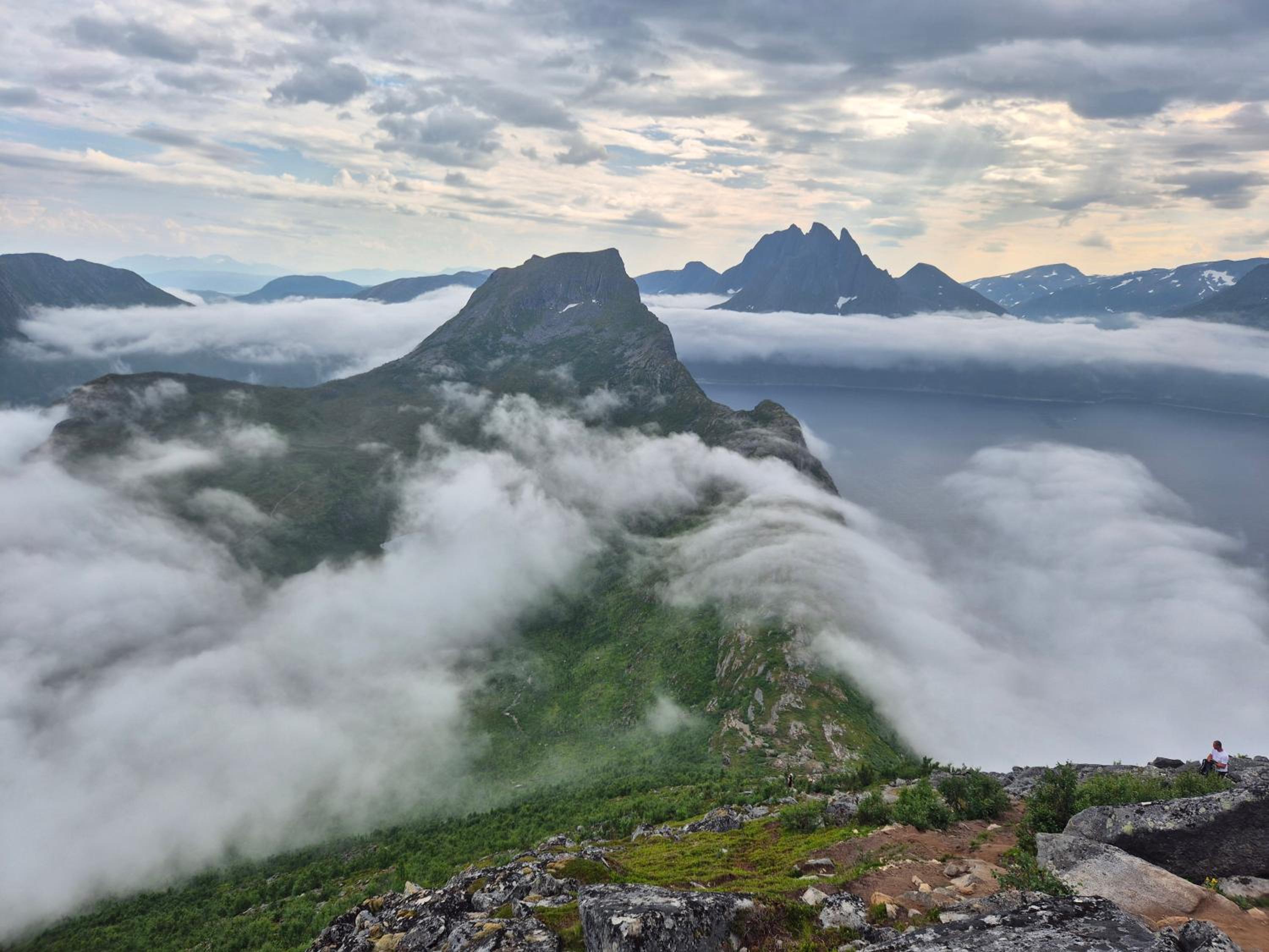 Senja 4 Summit