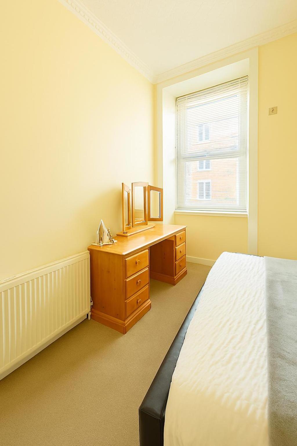 Edinburgh Hymarket 2bed modern apartment