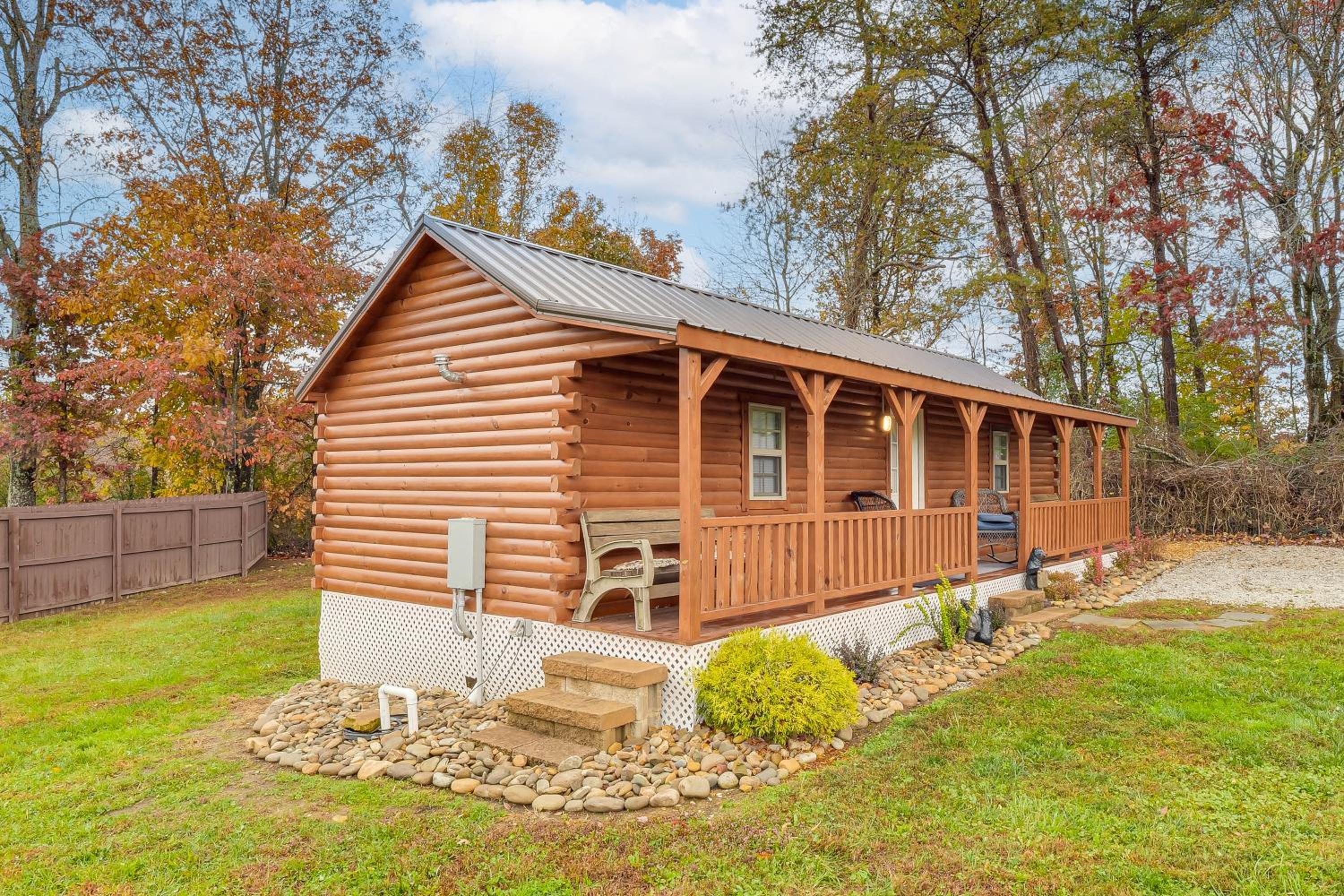 Waterfall Hikes and Fairways Quiet Crossville Cabin