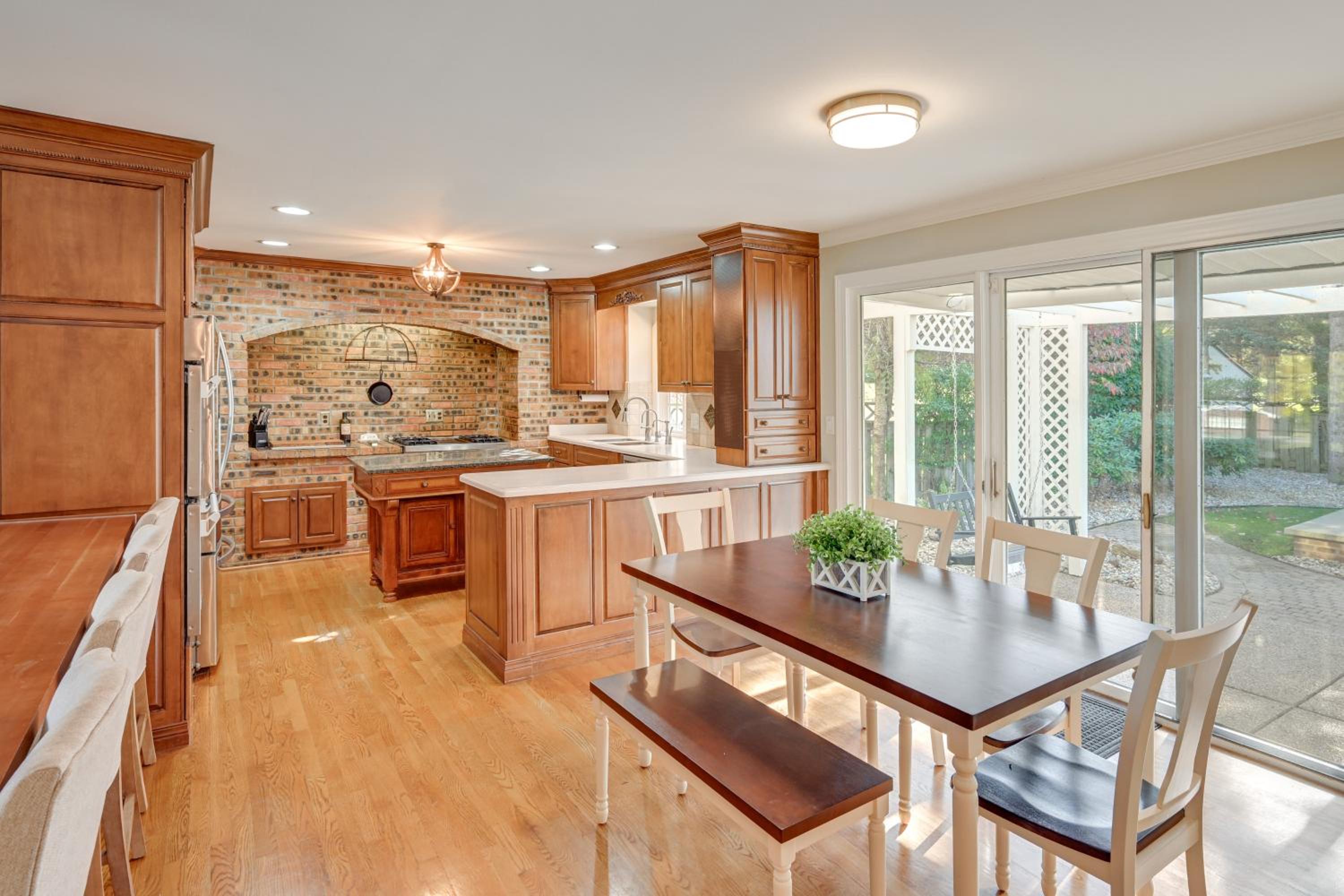Pet Friendly Private Pool and Home Theater