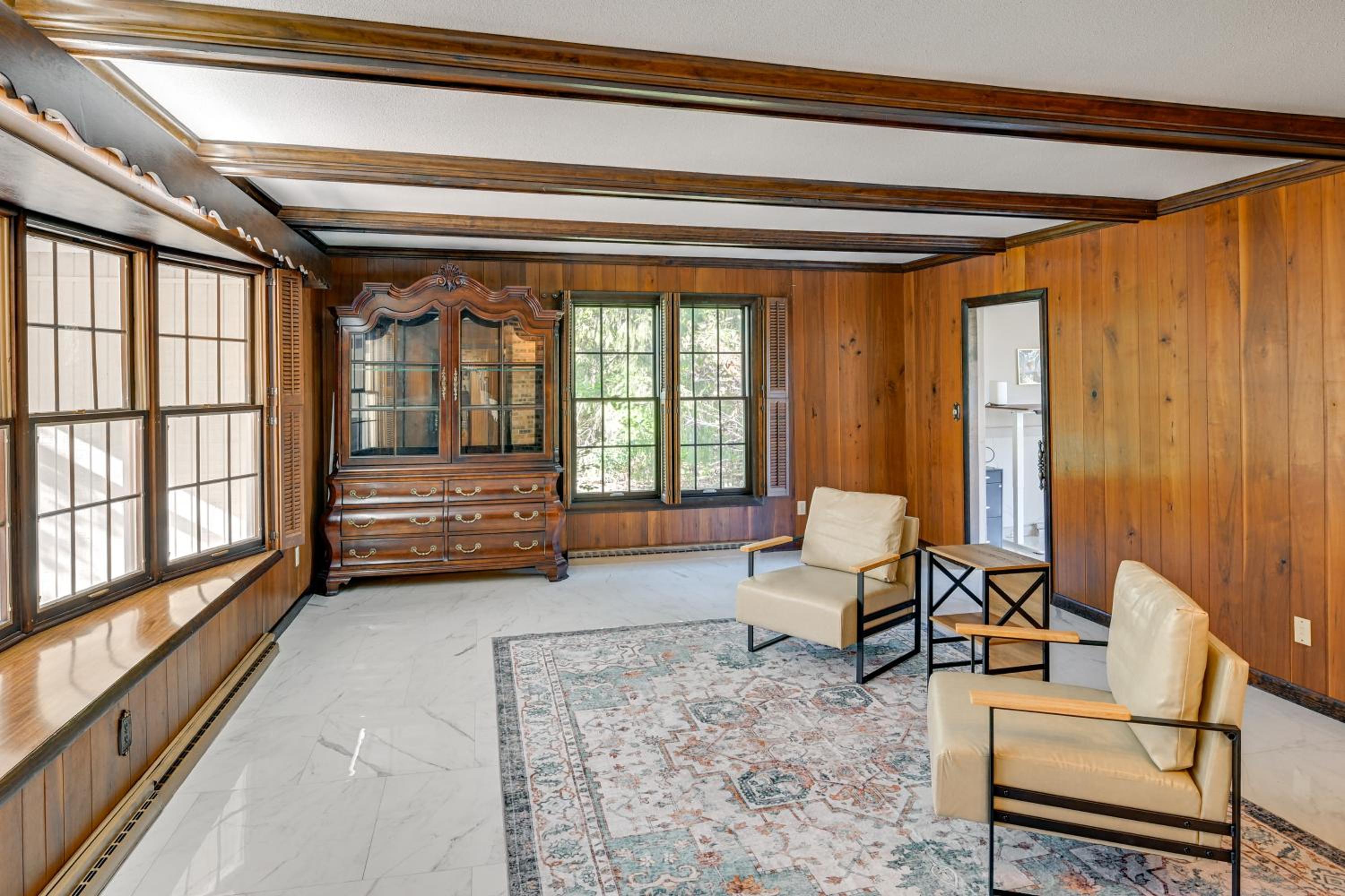 Pet Friendly Private Pool and Home Theater
