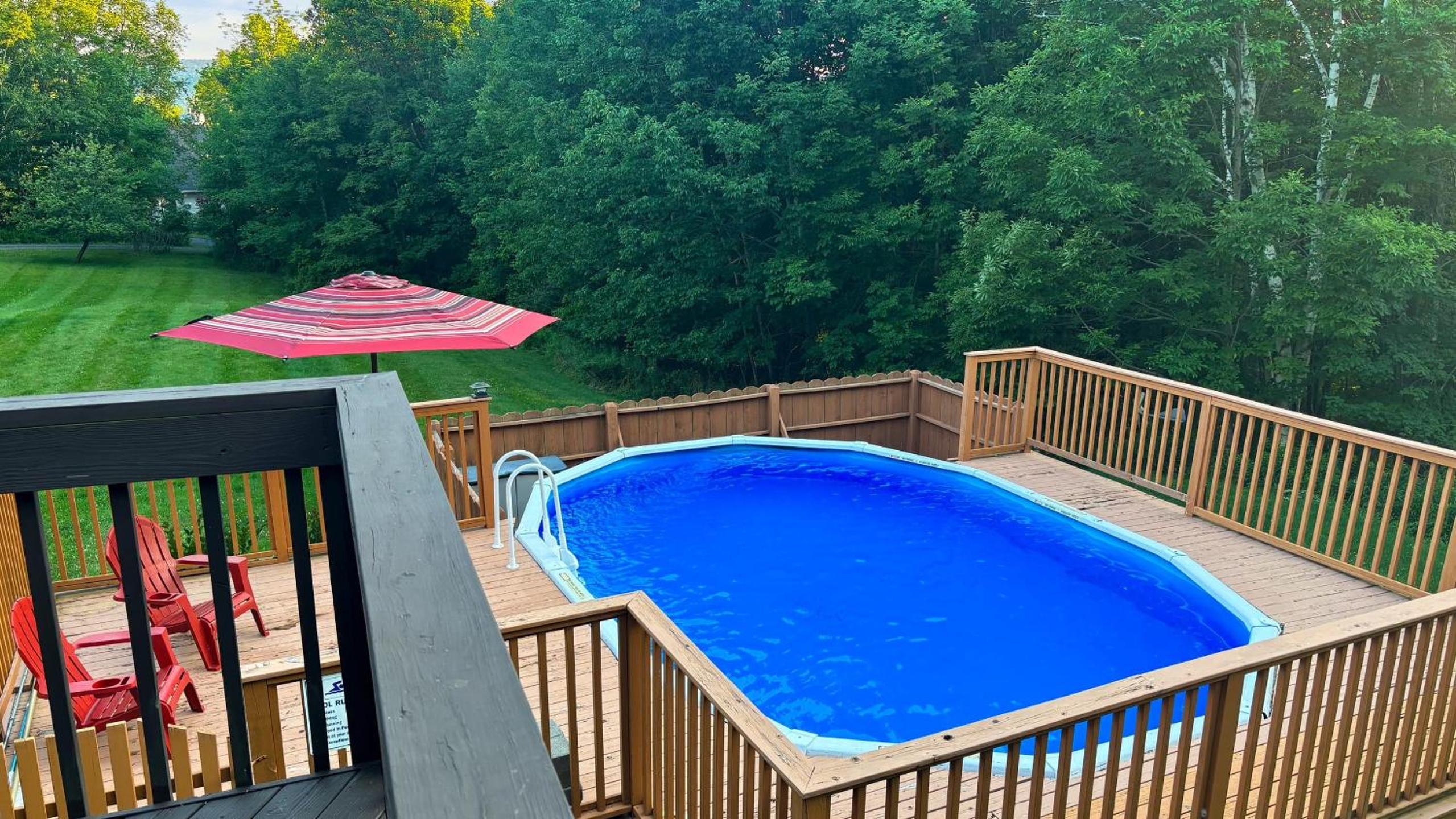 Secluded Retreat w Pool Hot Tub Fire Pit Views Windham Mountain House