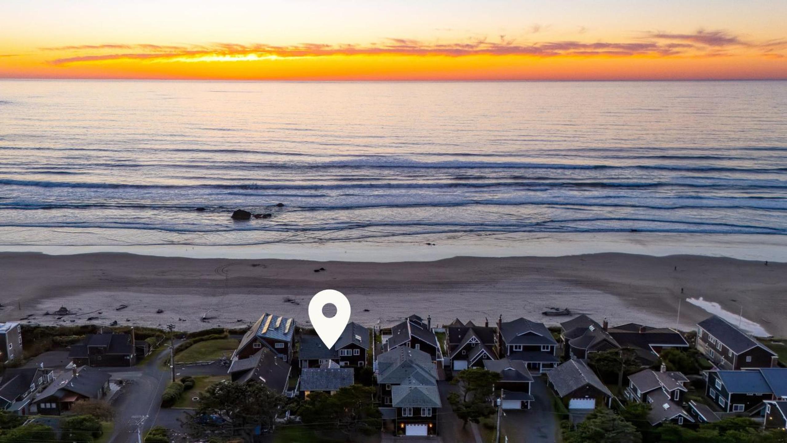 Beachside Retreat w Hot Tub Balcony Dining Blue-Ceiling Charm Sea Cured by AvantStay