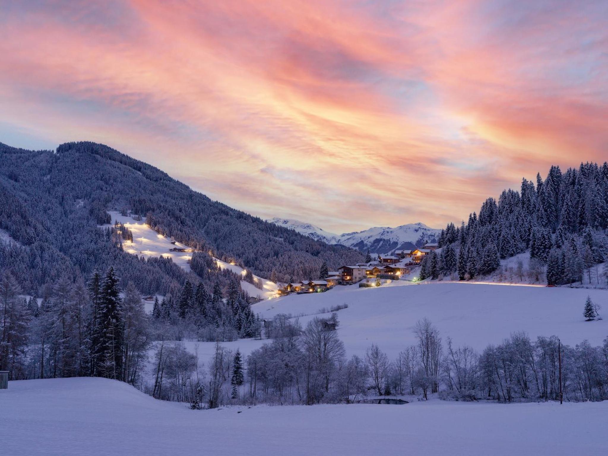 Alpine apartment with dream view & garden feeling