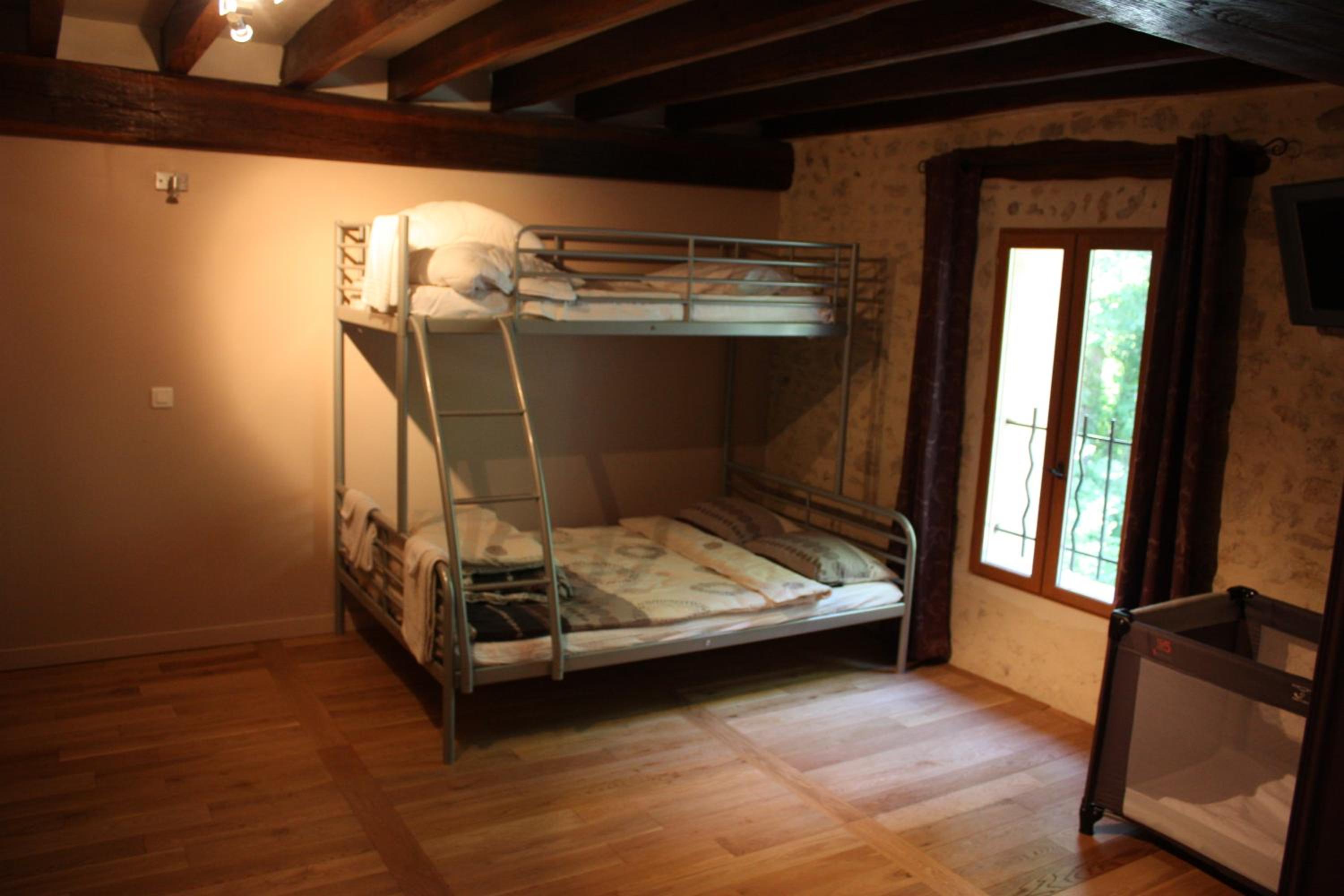 Photo 44