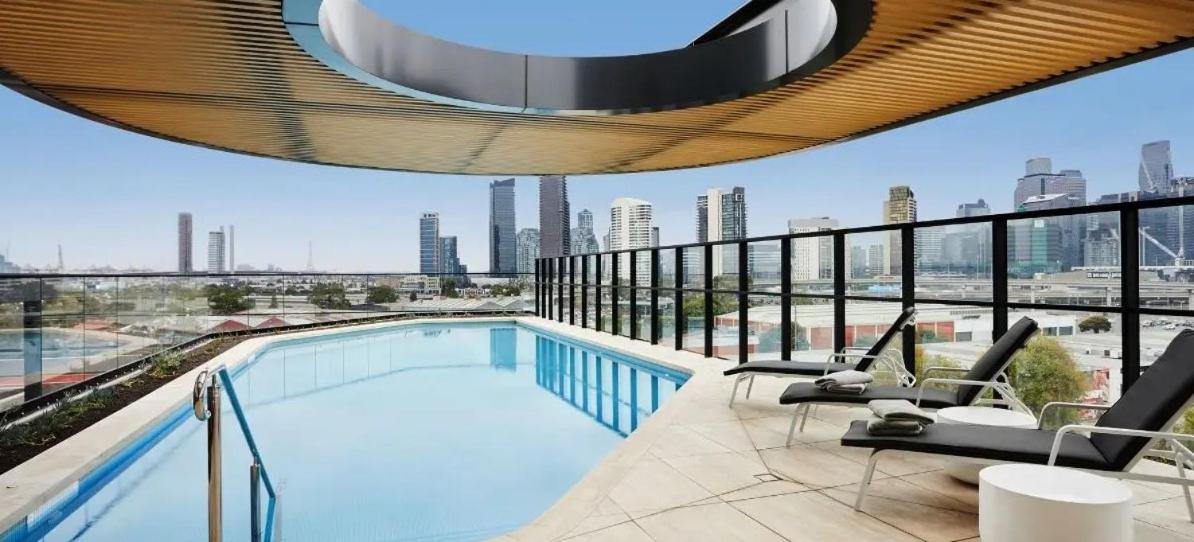 Deluxe apartments in the heart of South Melbourne