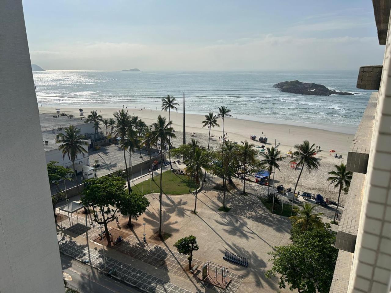 Ap Pitangueiras - 3 suítes - Pé na Areia - Ao lado do Shopping