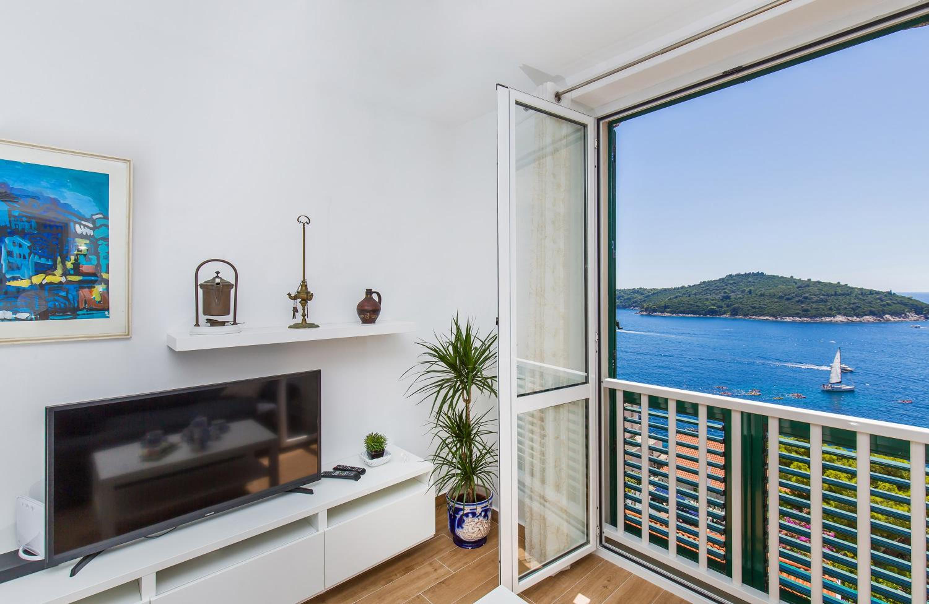 Hotel Apartment Majestic - Image 1