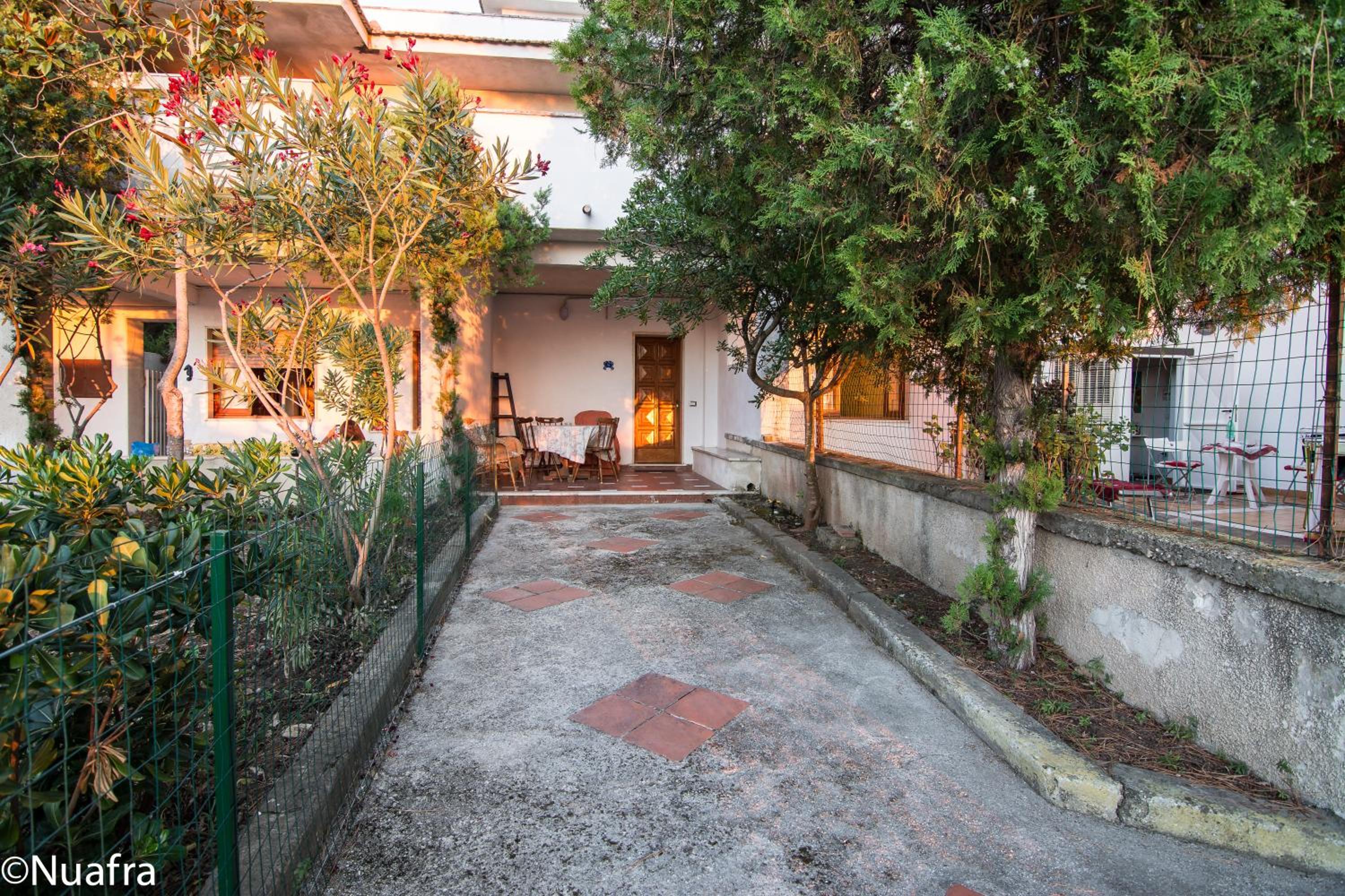 Photo 24