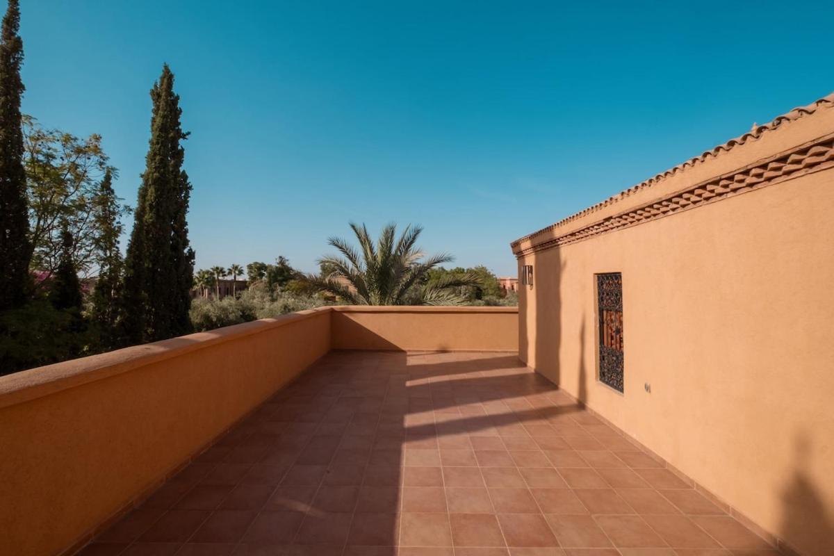 Villa ÈME
