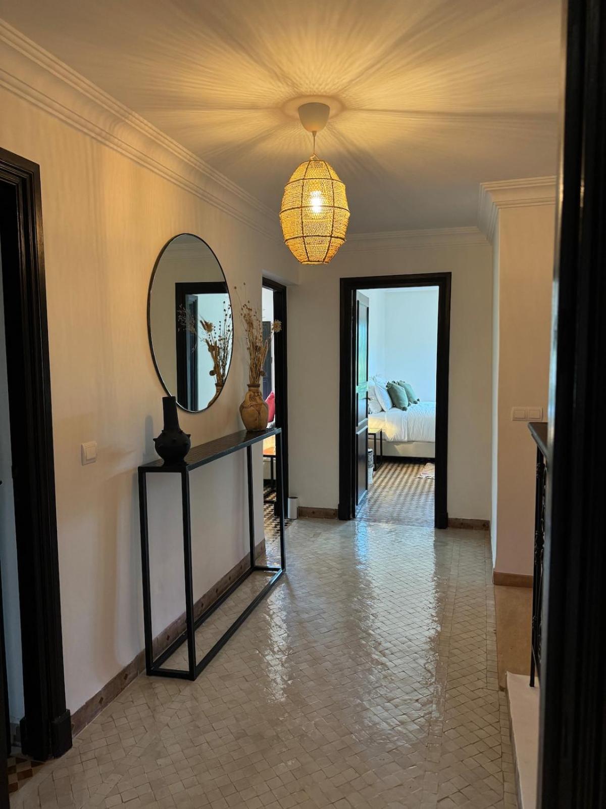 Villa ÈME