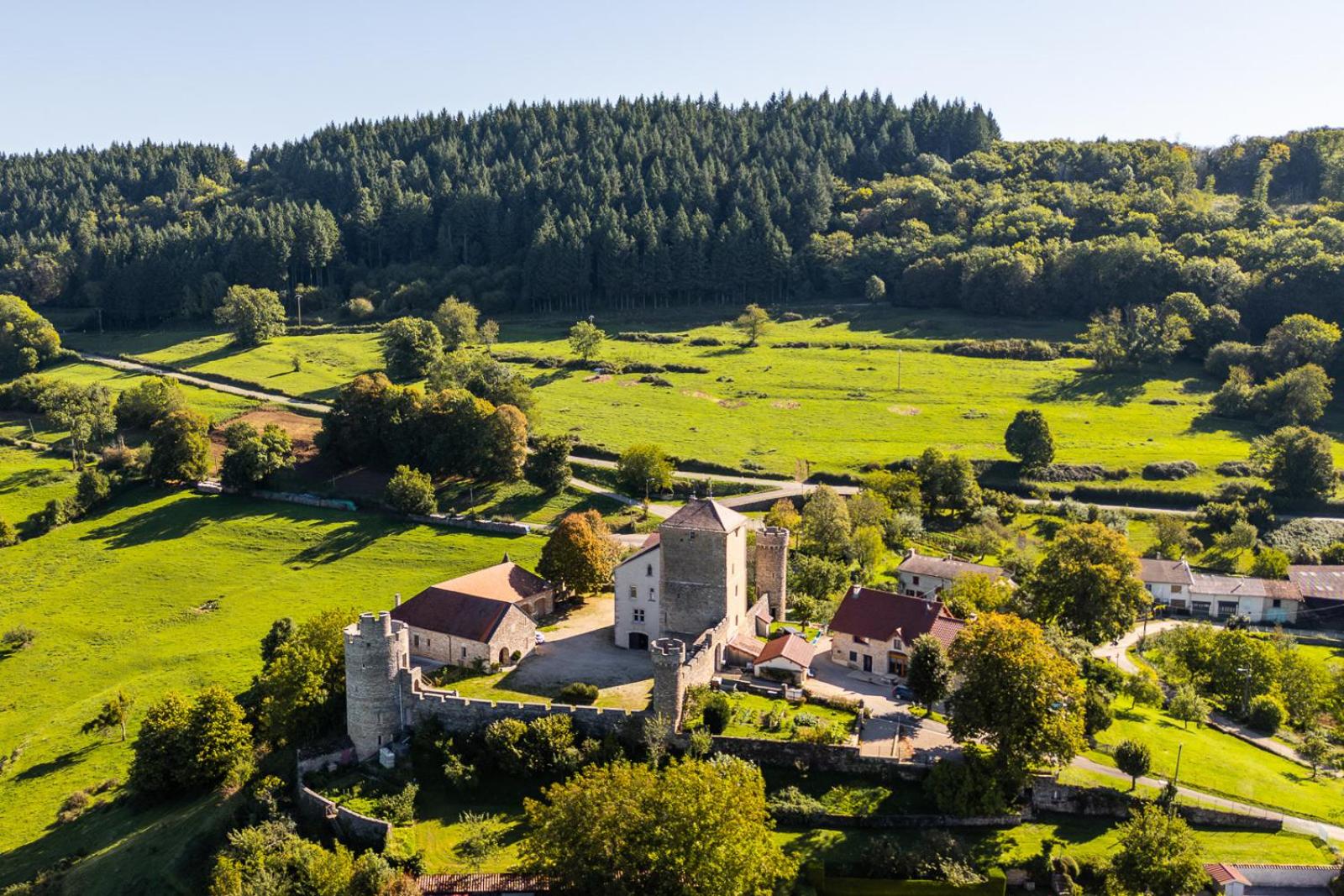Château de Rosay - view & gardens