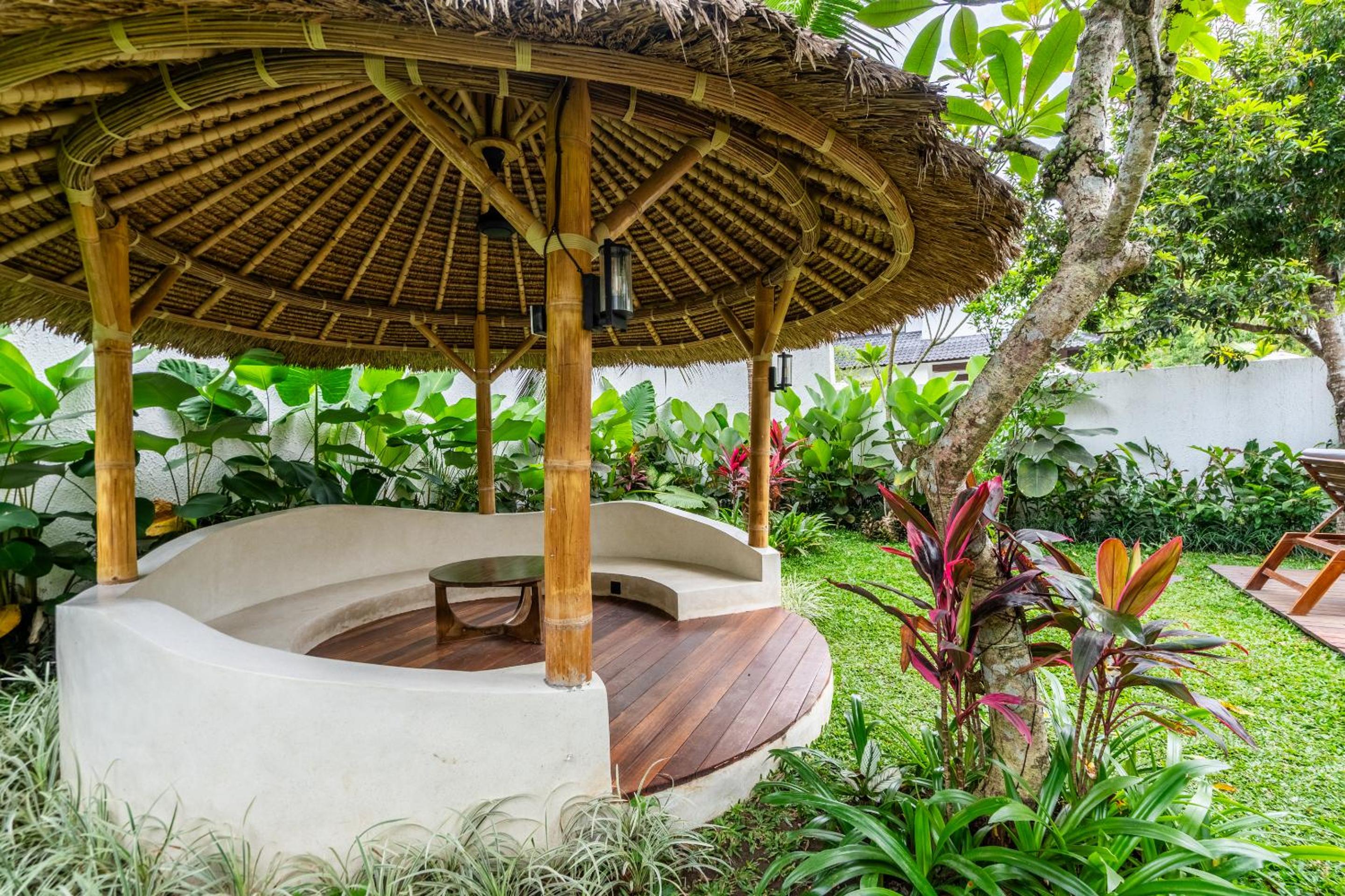 Sacred Jungle by EVDEkimi - Stylish Jungle Retreat with Apartments & Villas with Kitchens, Pools and Concierge Service in Ubud