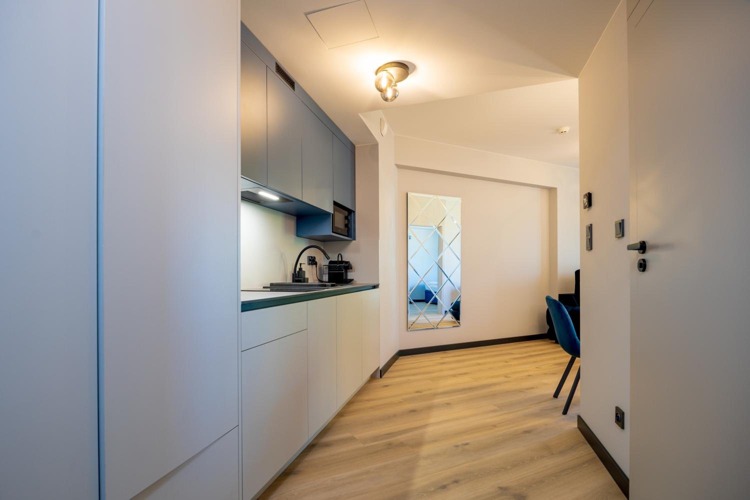 K52 Apartments