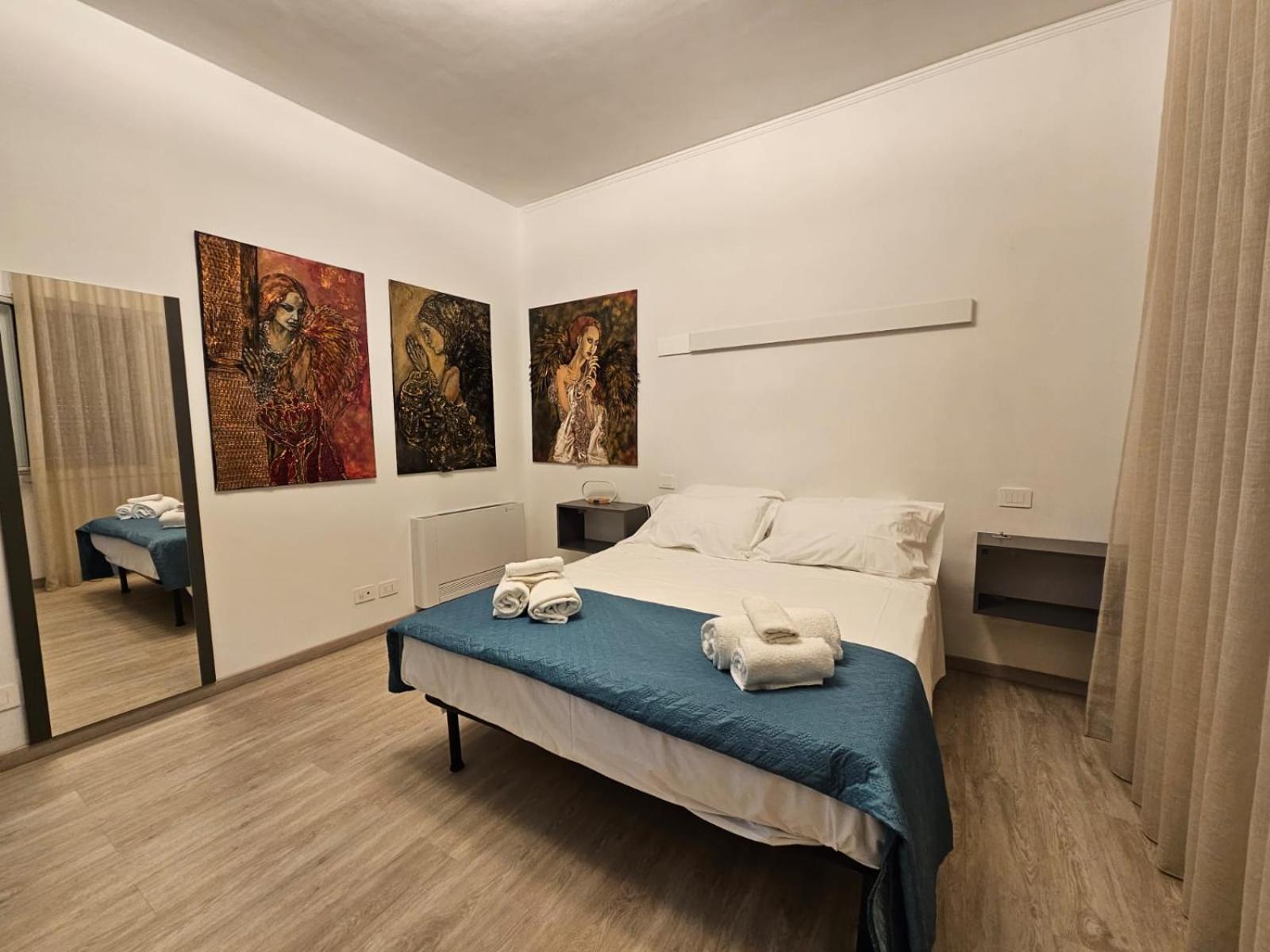 Libra Apartment - near Train Station & Wi-Fi