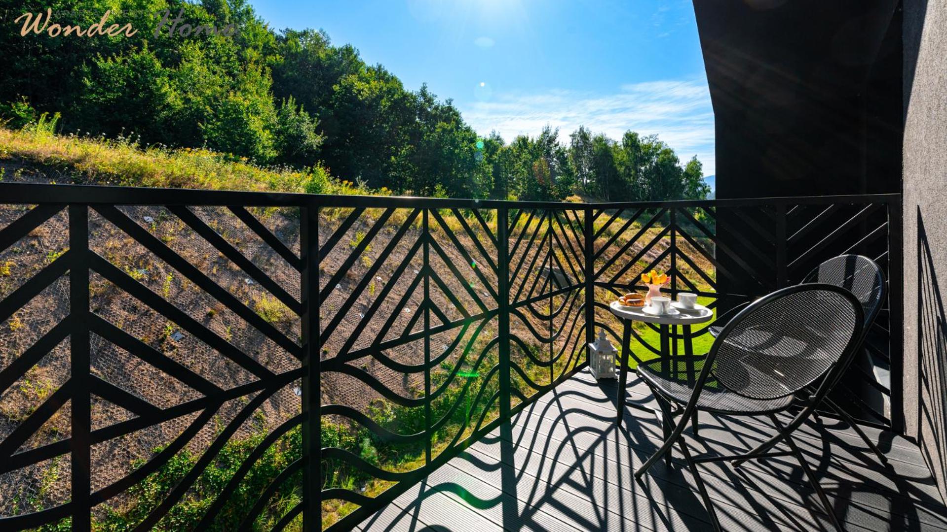 Wonder Hill - apartamenty z klimatyzacją, balkonami lub trasami, na terenie kompleksu restauracje oraz strefa wellness