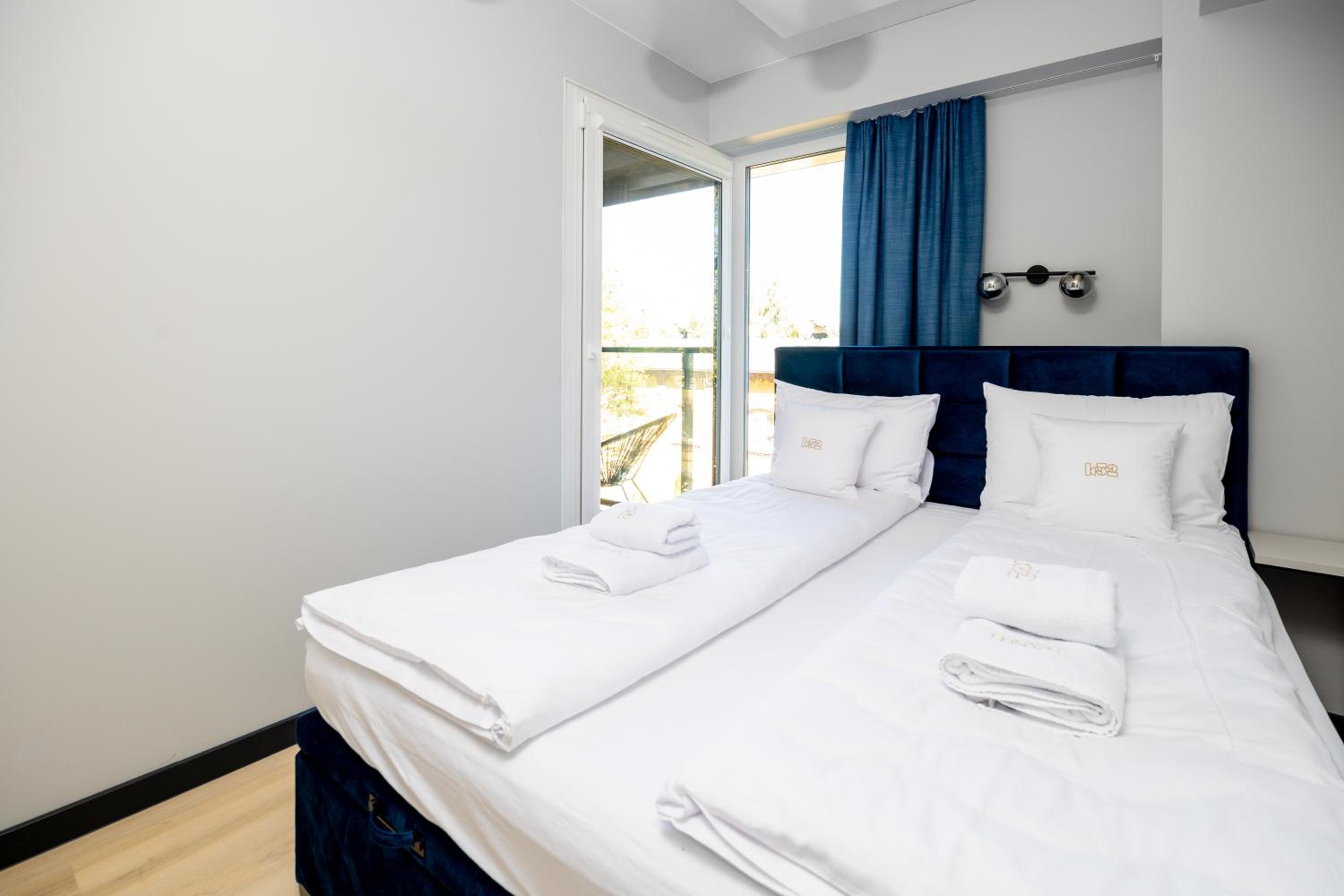 K52 Apartments