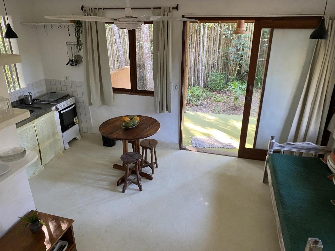 Trancoso- Chalé Mituca e Anna- 1 quarto e 2 banheiros