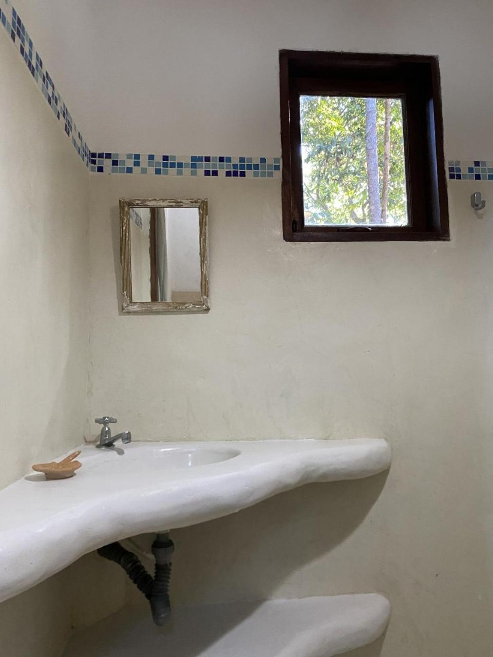 Trancoso- Chalé Mituca e Anna- 1 quarto e 2 banheiros