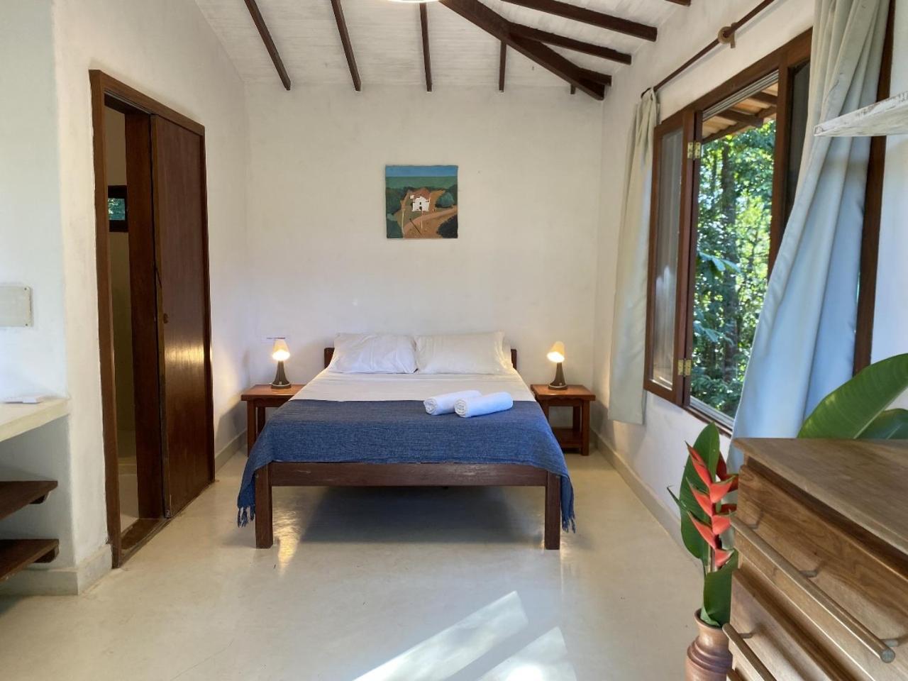 Trancoso- Chalé Mituca e Anna- 1 quarto e 2 banheiros
