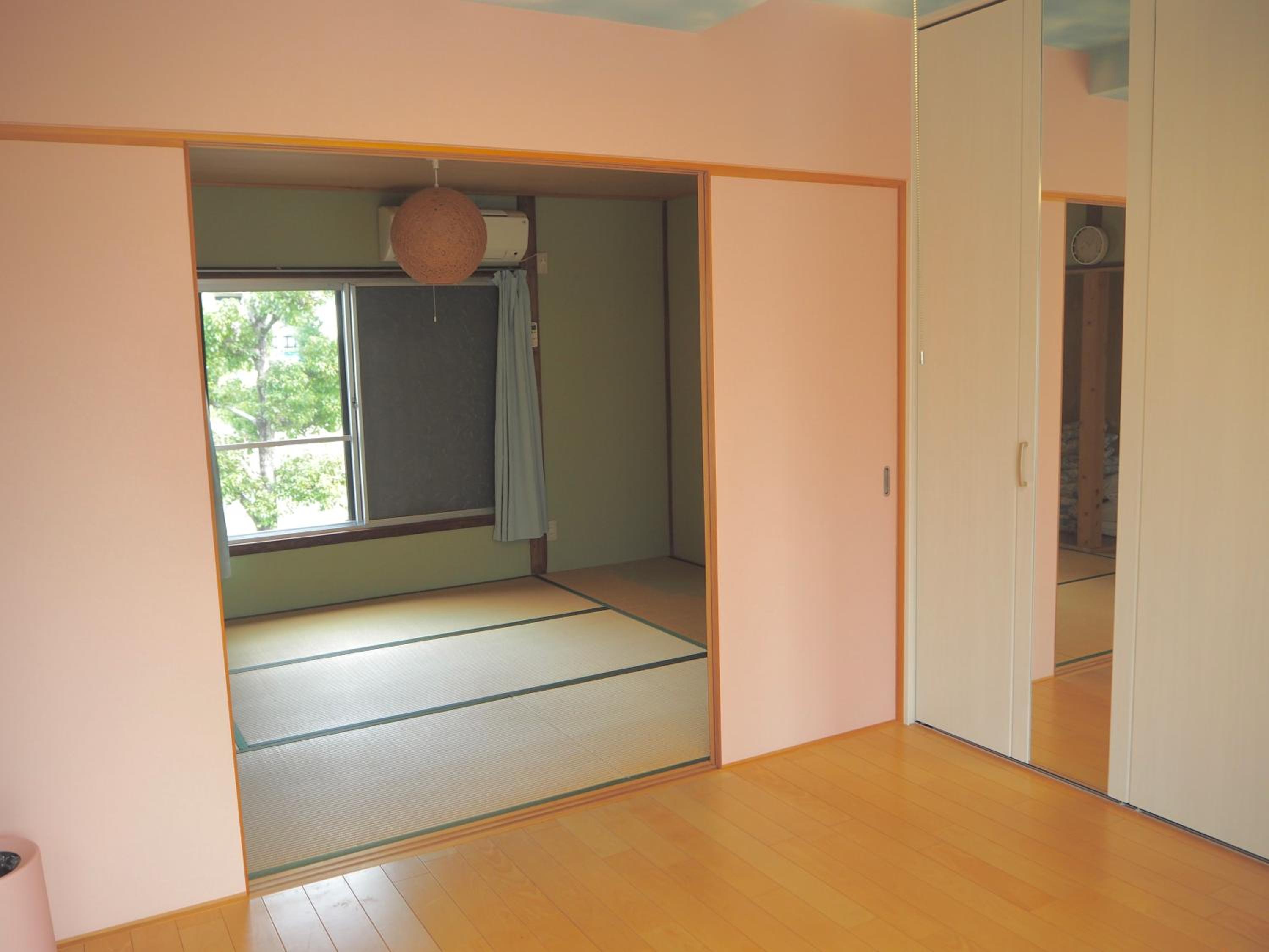 Grand Opening Sale!!! 最大5人まで-関西空港近く-JR日根野駅前-貸切一軒家 Entire House Near Kansai Airport-Max 5 people-The Palm Guest House