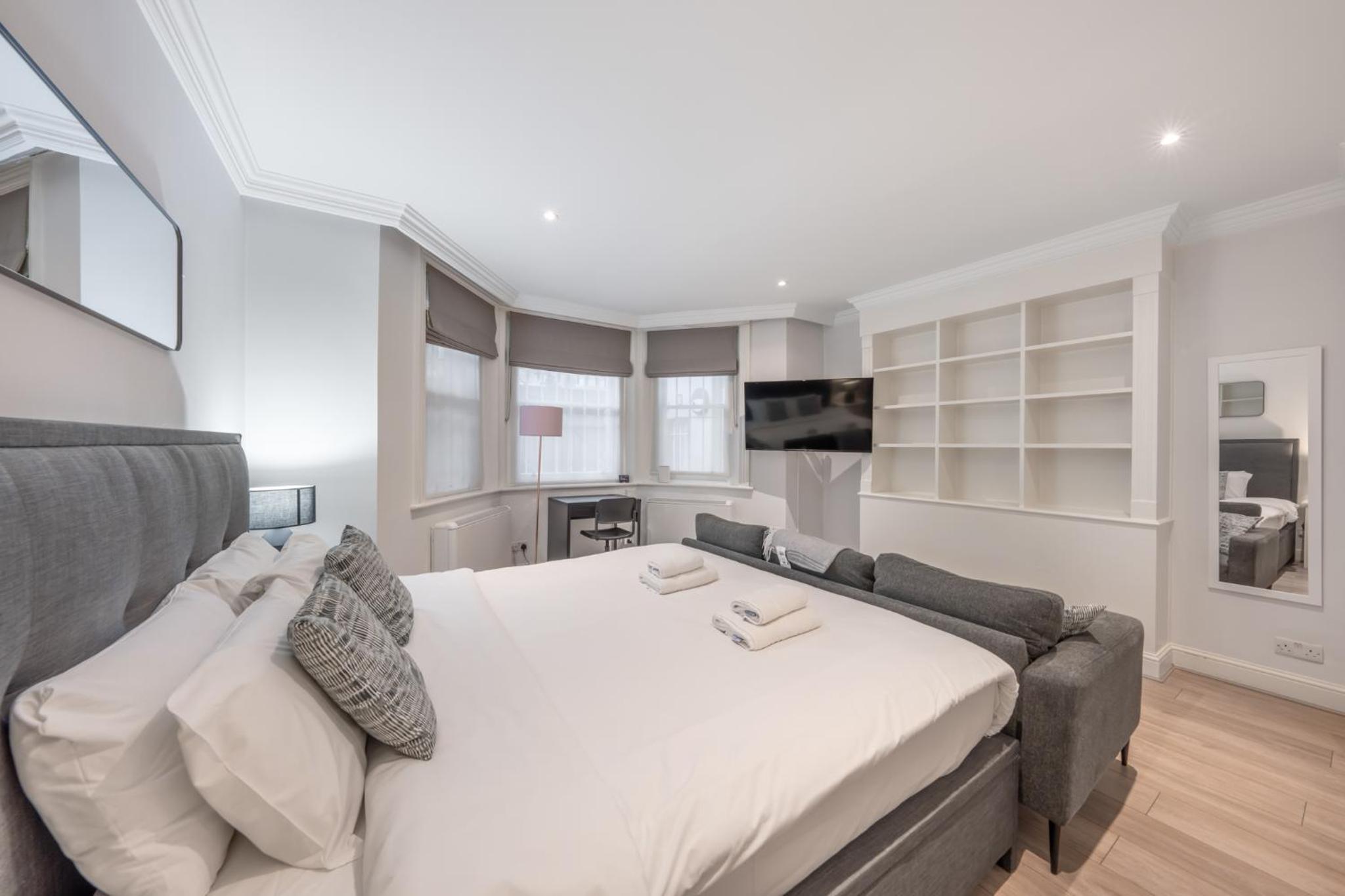 The Knightsbridge Suites