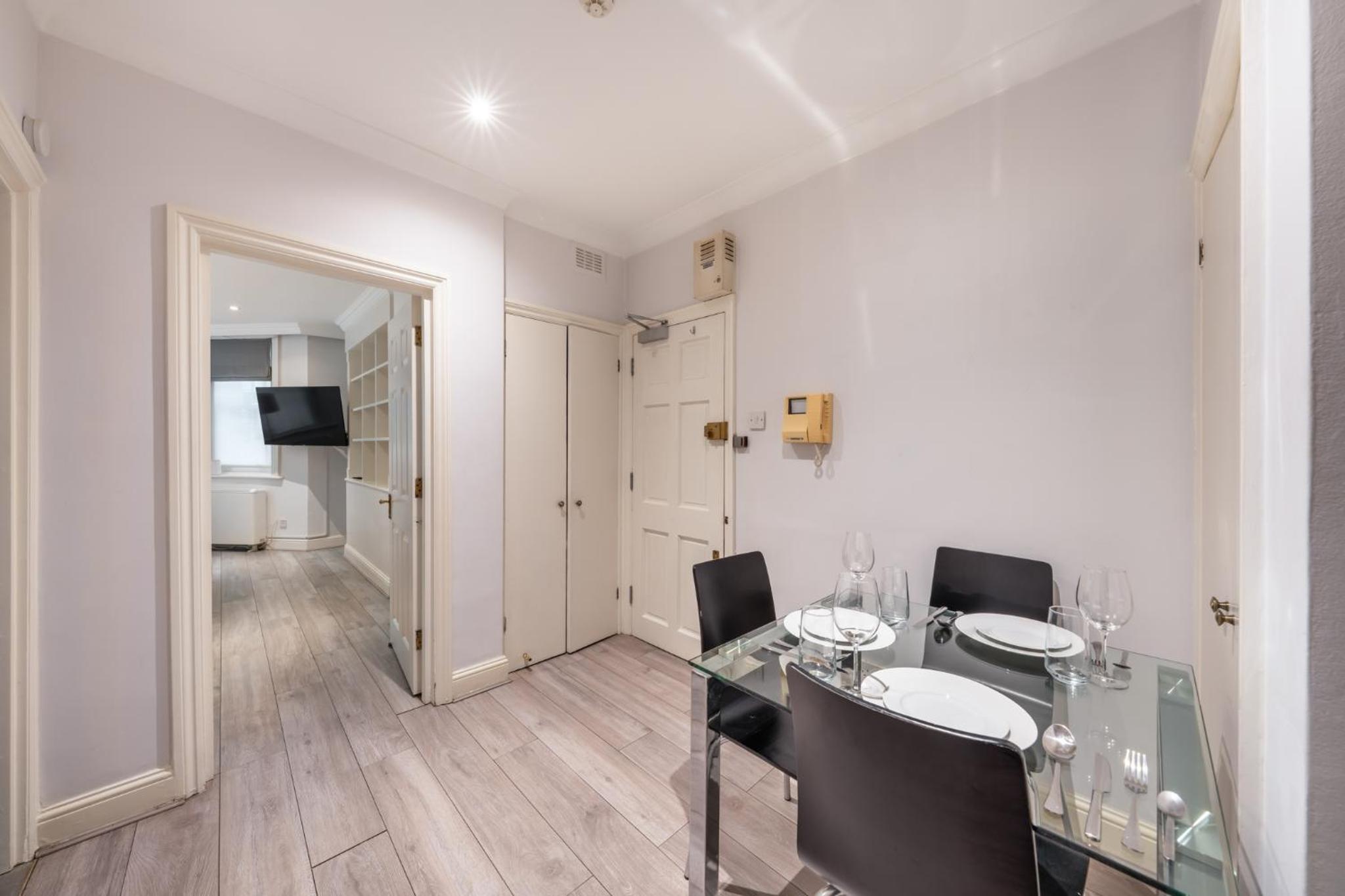 The Knightsbridge Suites
