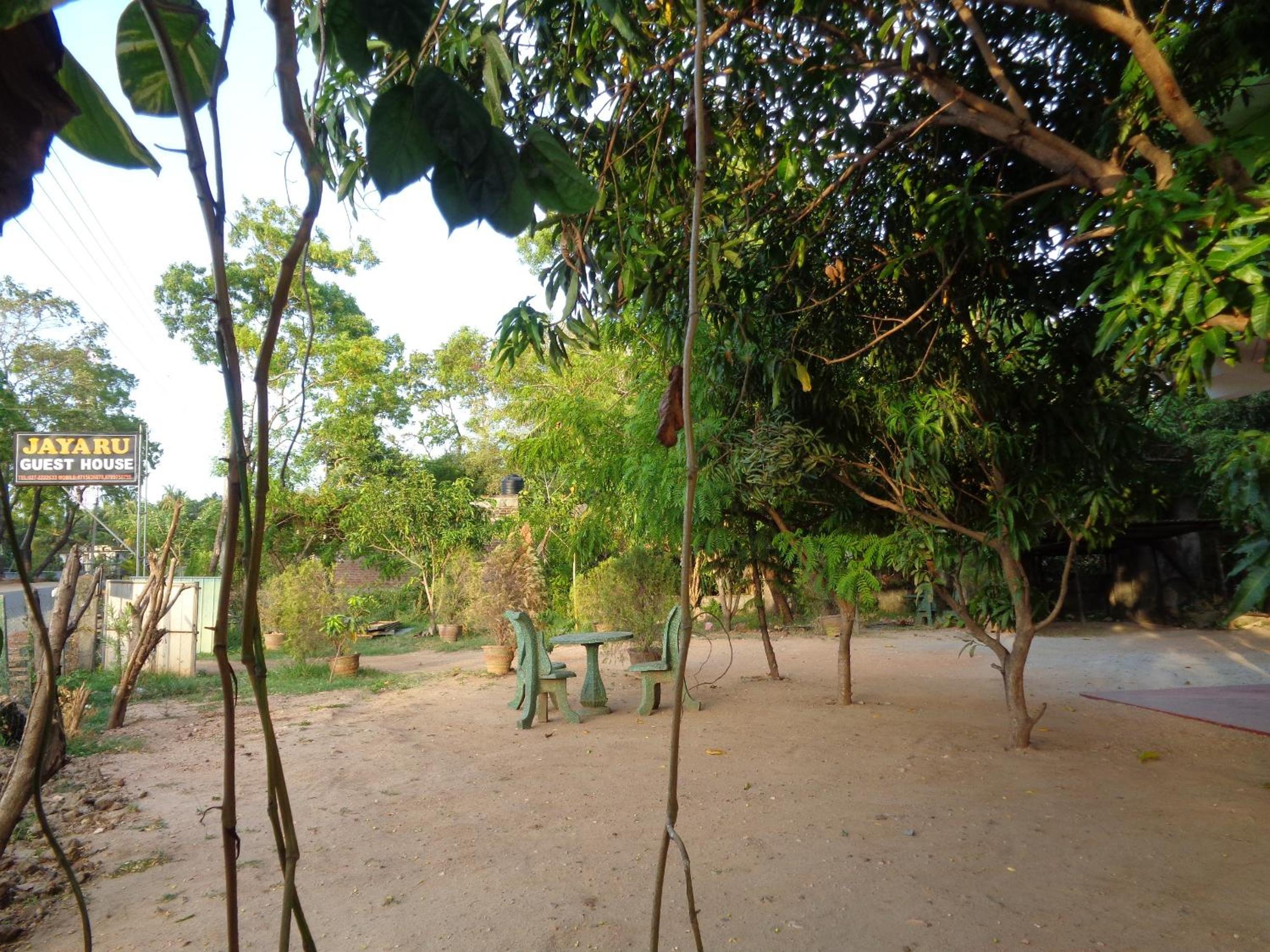 Jayaru Guest House