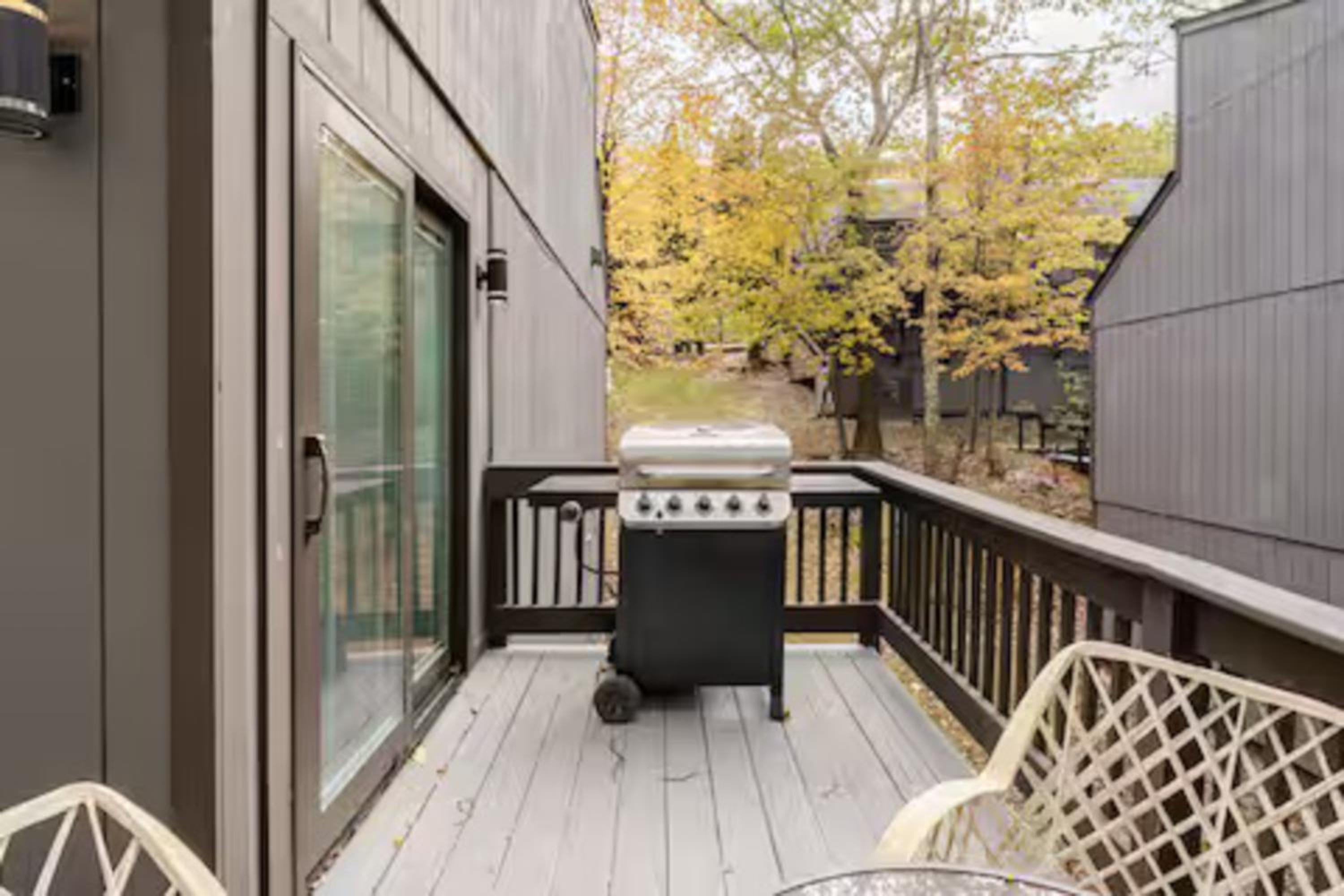 Ski-InandSki-Out Camelback Mtn Retreat with Hot Tub