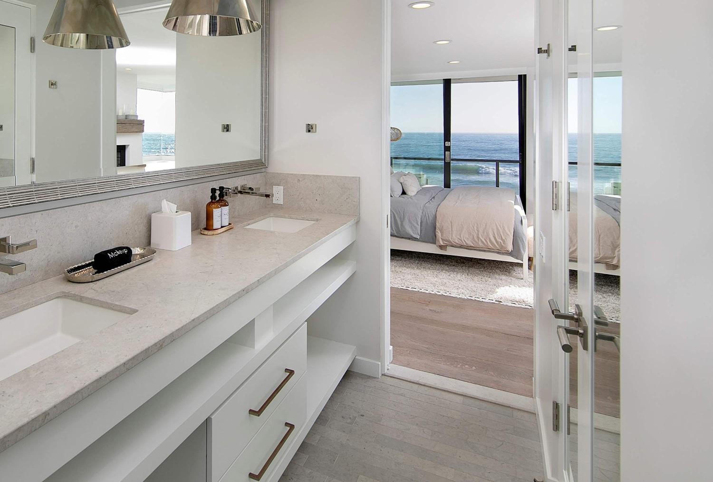 Rincon Refuge - Beachfront for 6