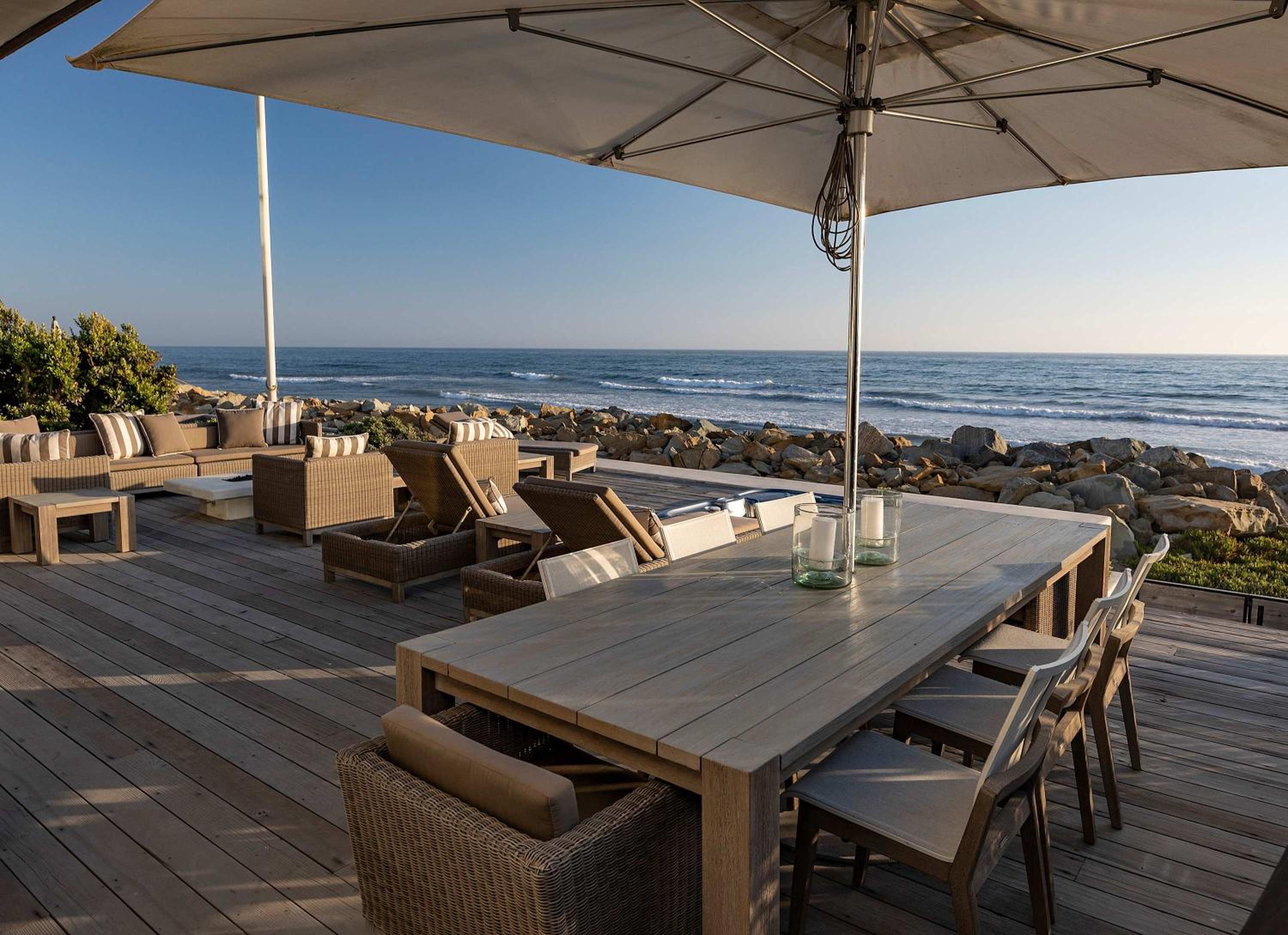 Rincon Refuge - Beachfront for 6