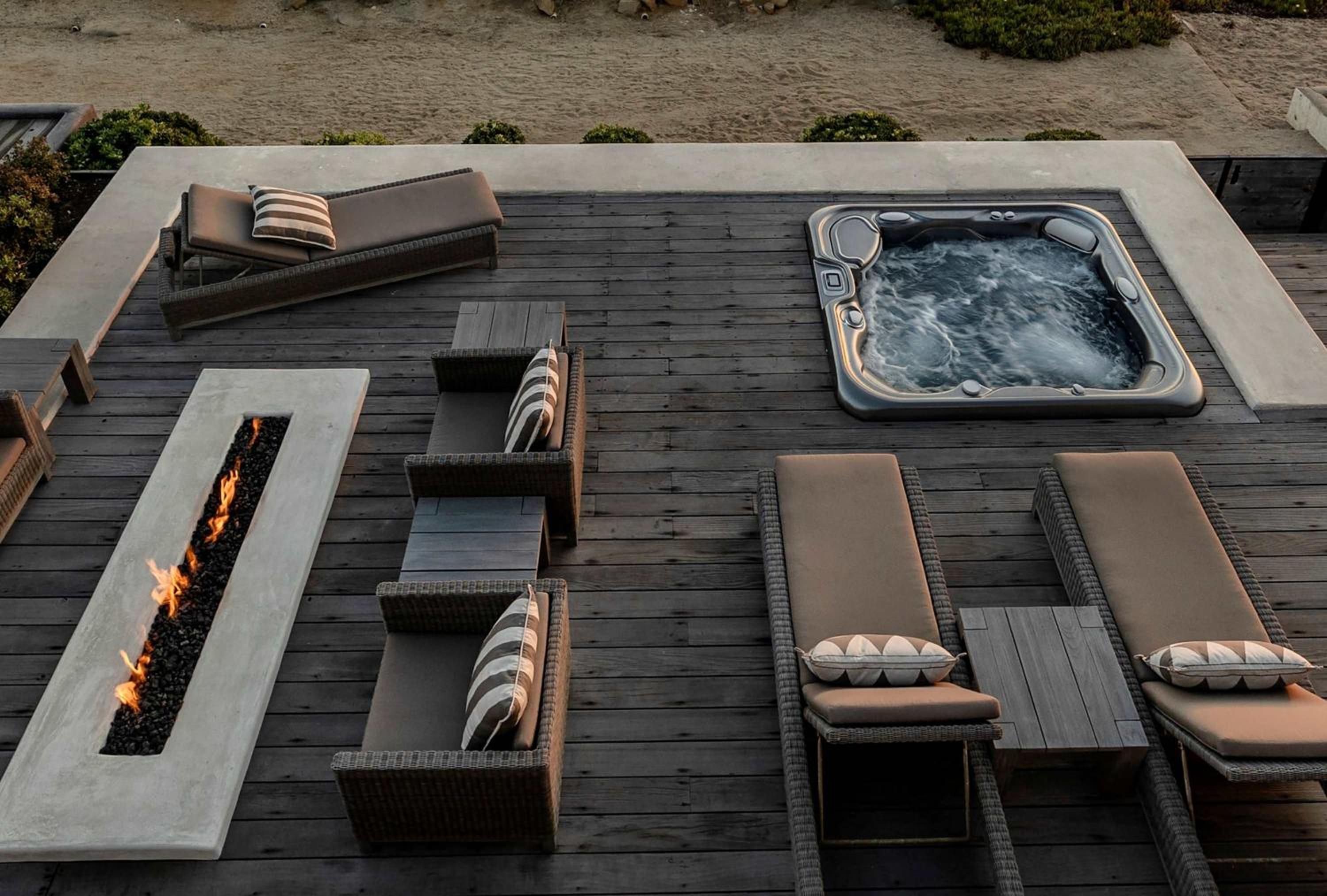 Rincon Refuge - Beachfront for 6