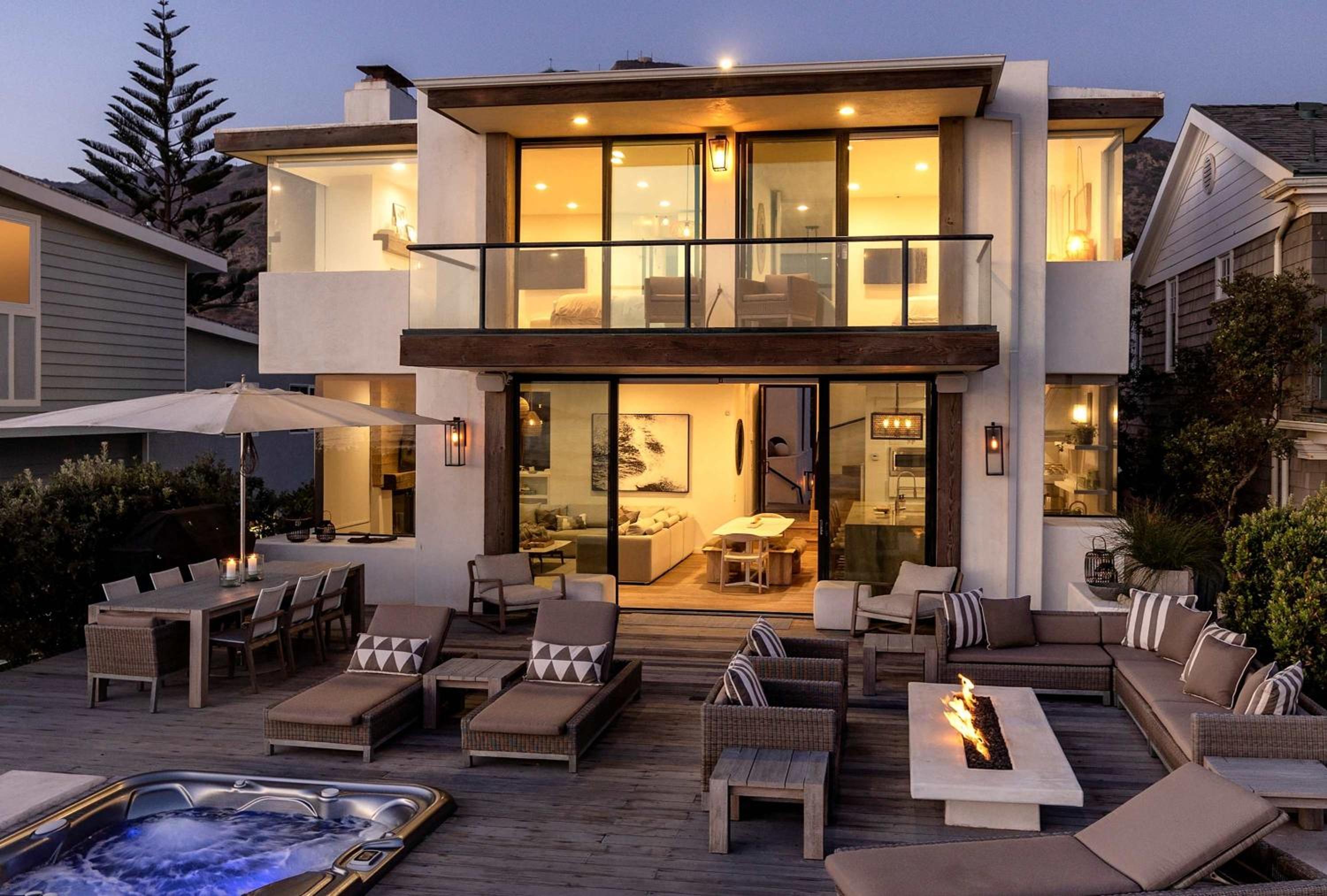 Rincon Refuge - Beachfront for 6