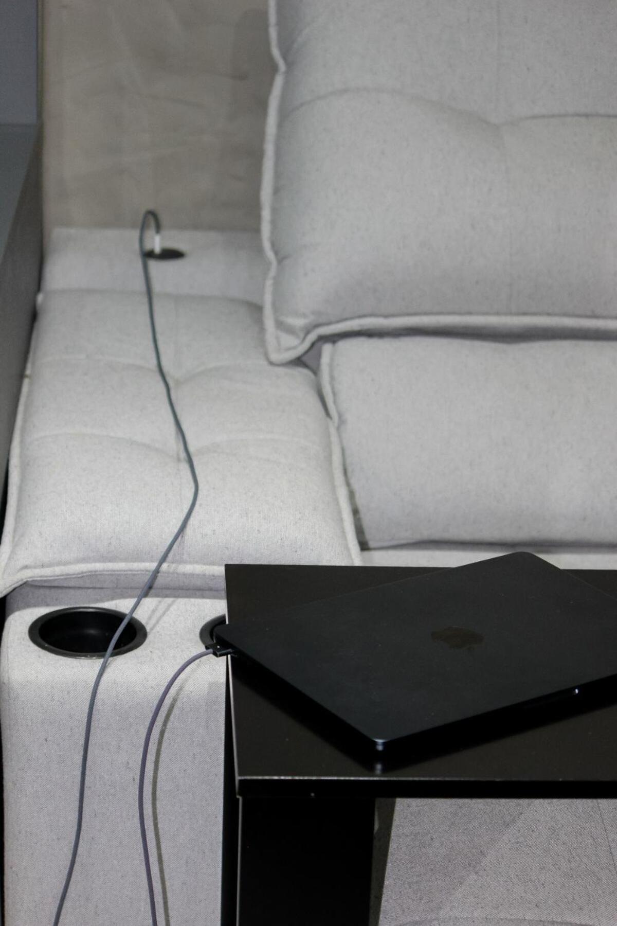 Studio moderno, 230m do Metrô, Gamer & Home Office
