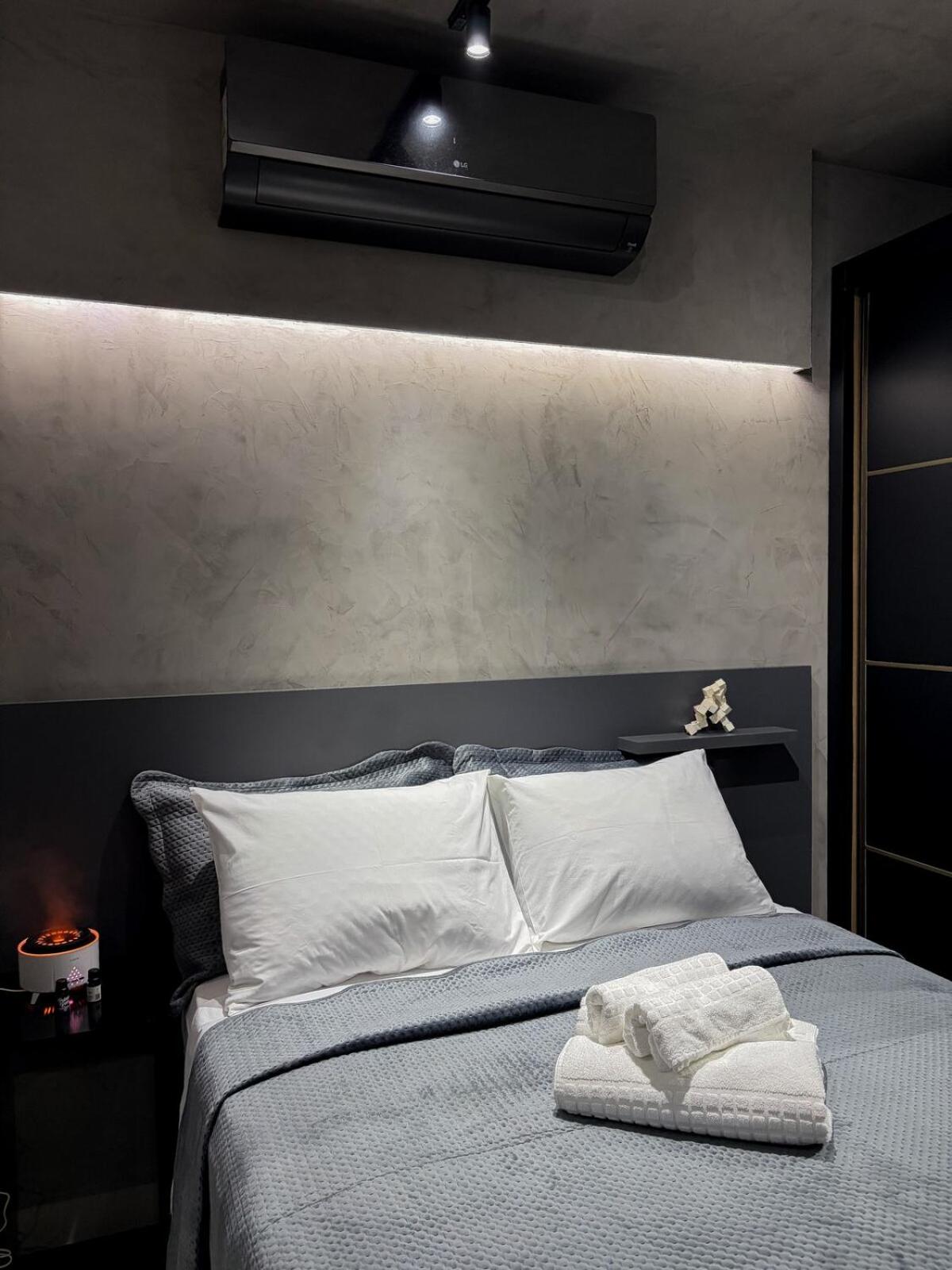 Studio moderno, 230m do Metrô, Gamer & Home Office