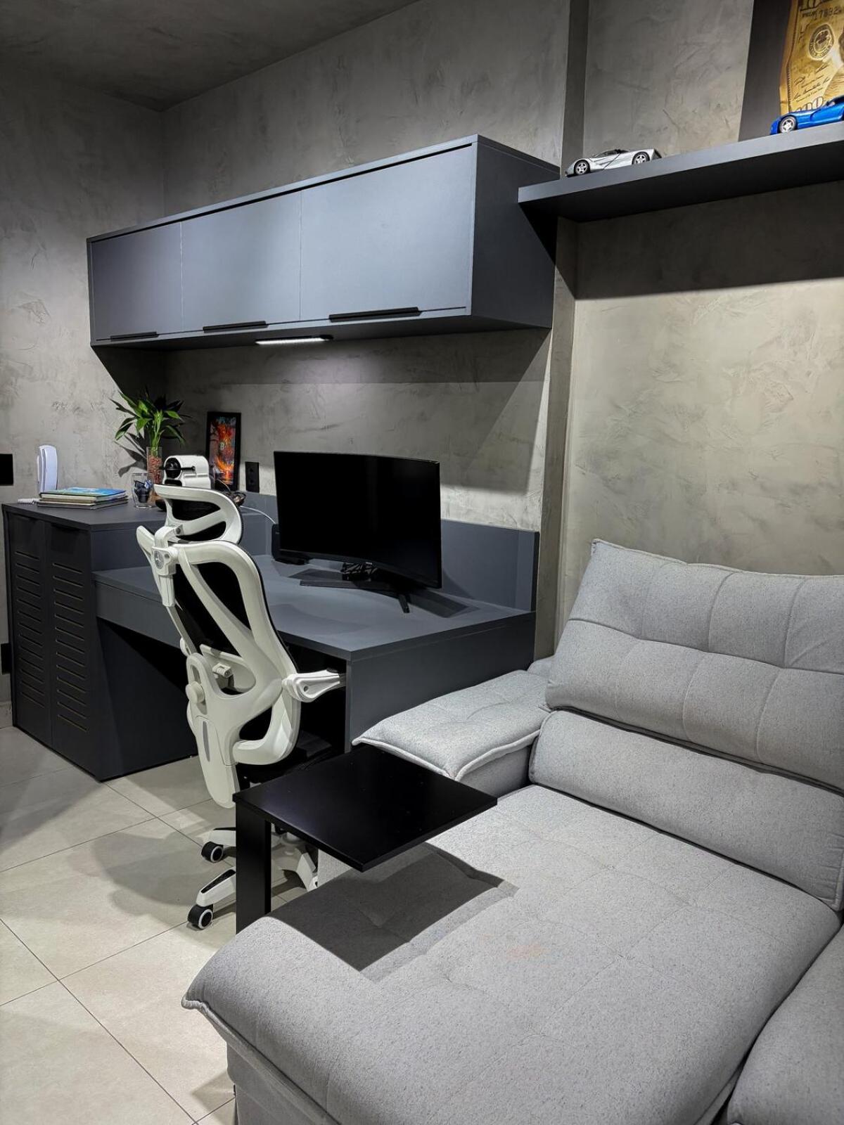 Studio moderno, 230m do Metrô, Gamer & Home Office