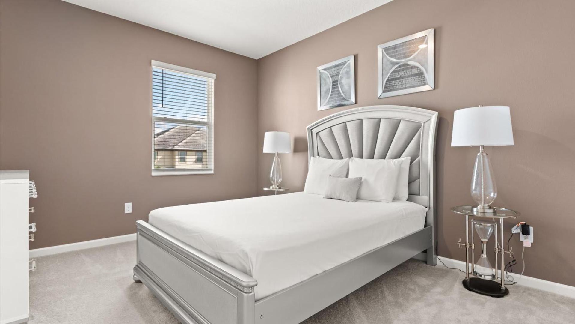 Upstay Resort Villa - Pool, Hot Tub, Sleeps 27