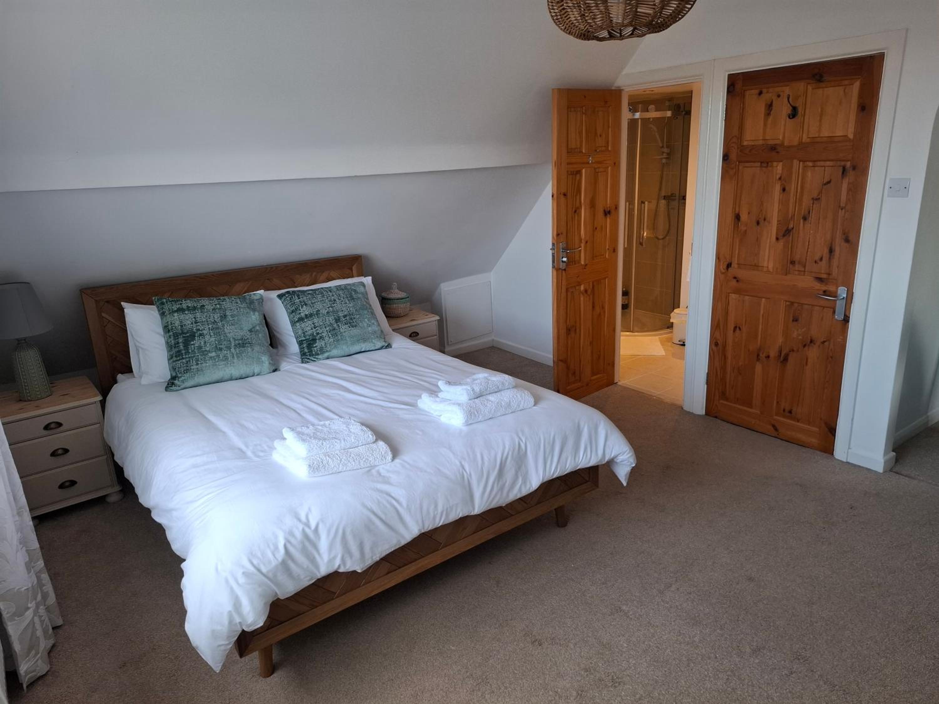 4 Bedroom House in Saltdean, Brighton