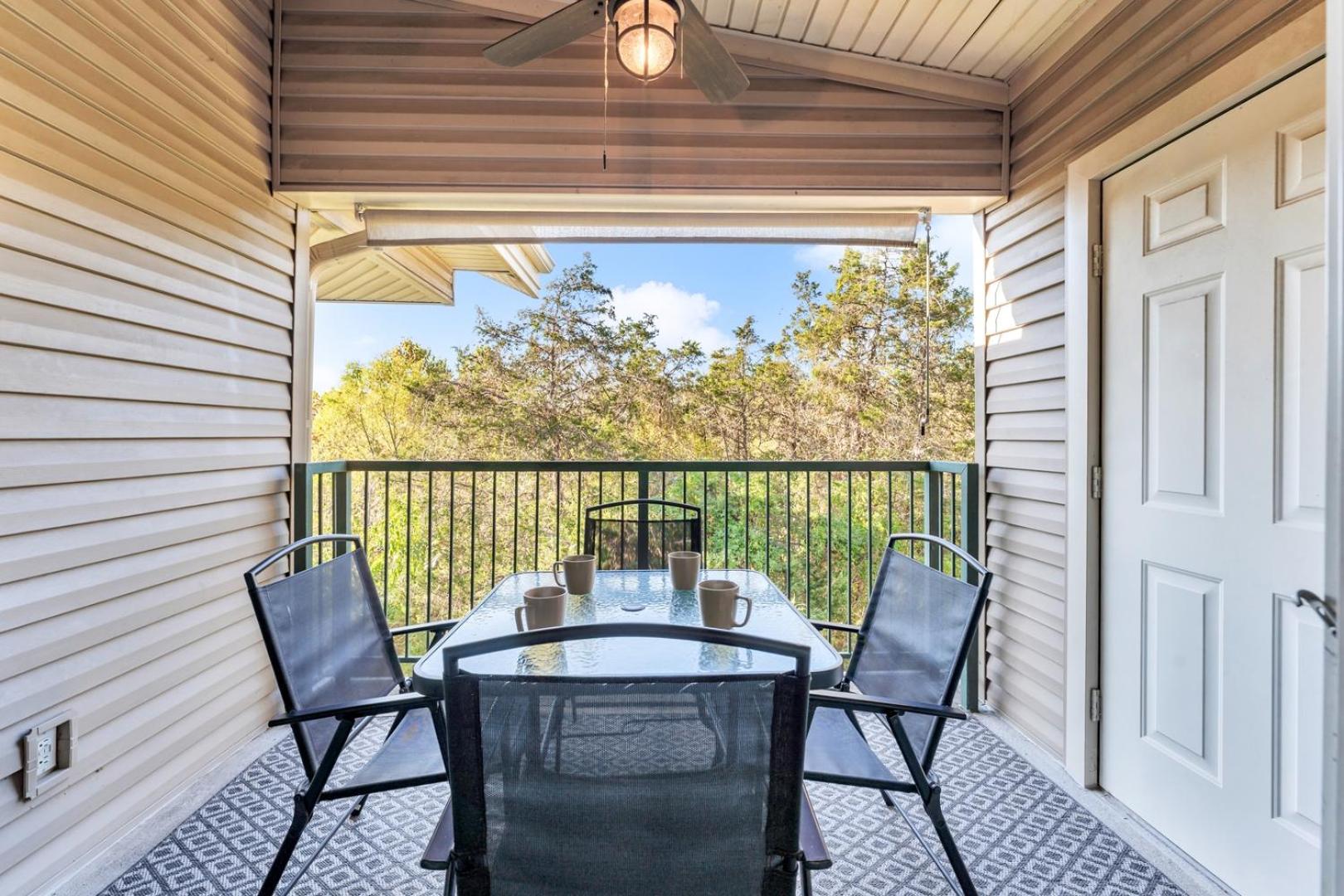 Branson 2BR Retreat | Jacuzzi + Gym + Pools
