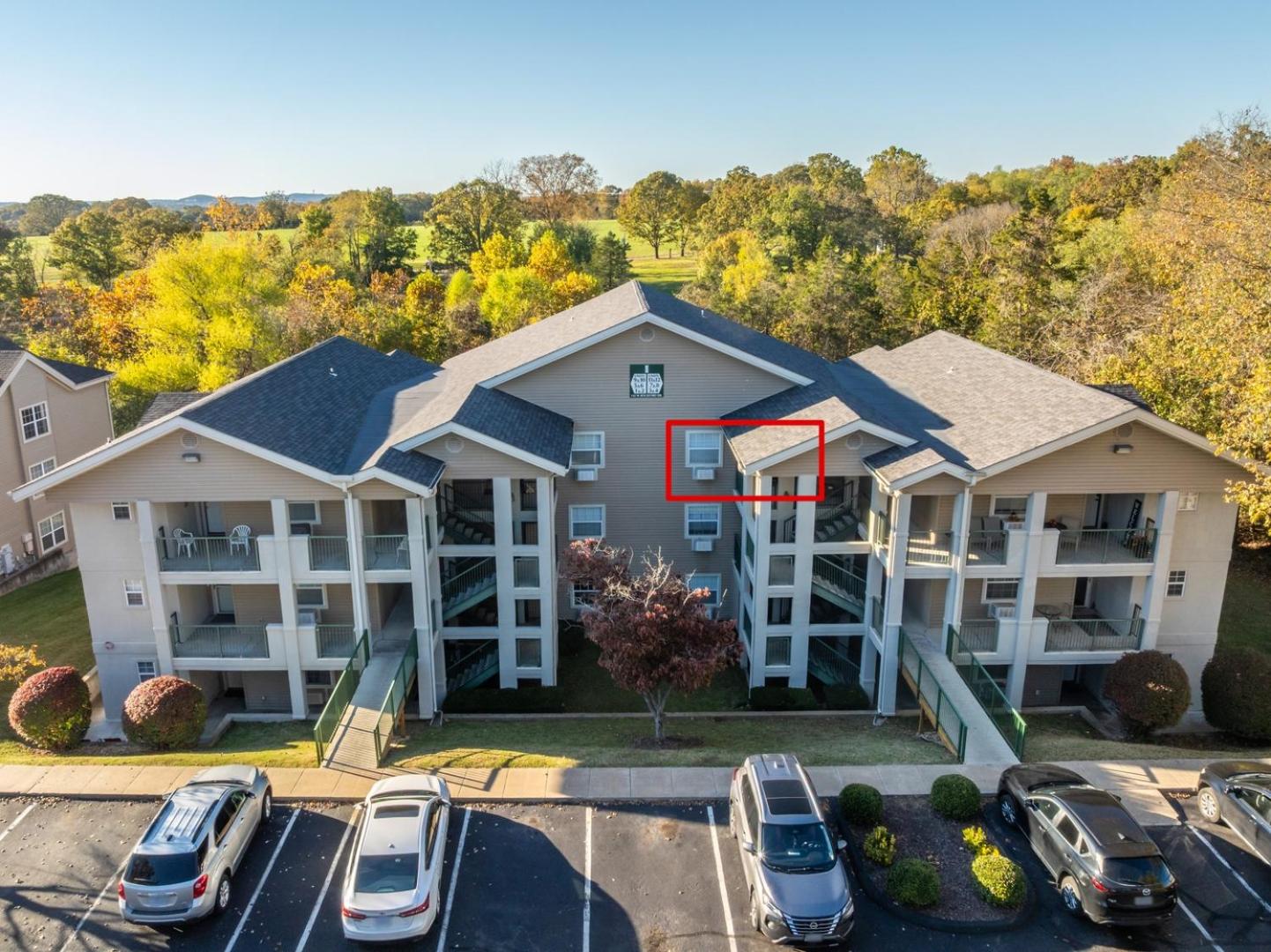 Branson 2BR Retreat | Jacuzzi + Gym + Pools