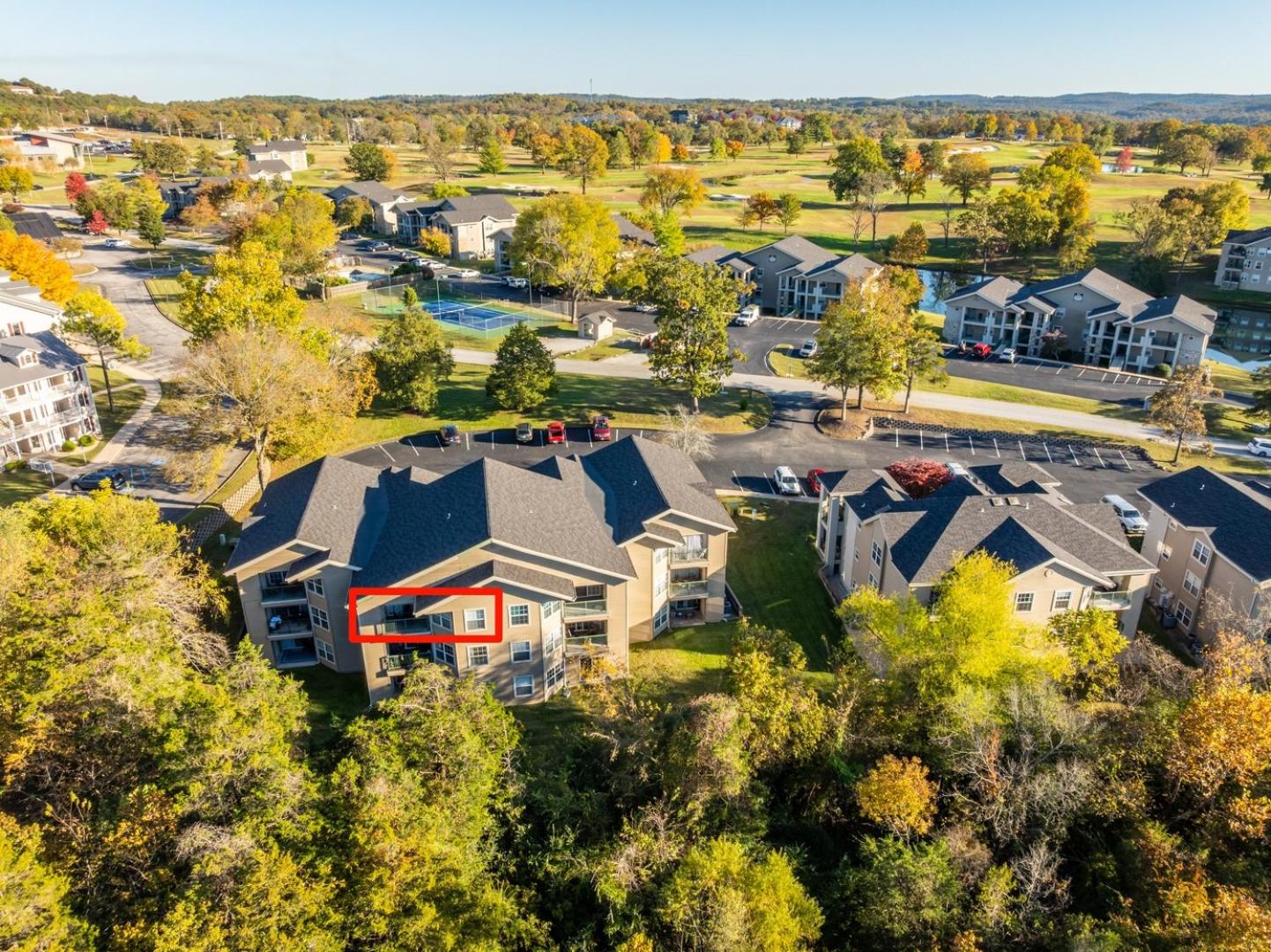Branson 2BR Retreat | Jacuzzi + Gym + Pools