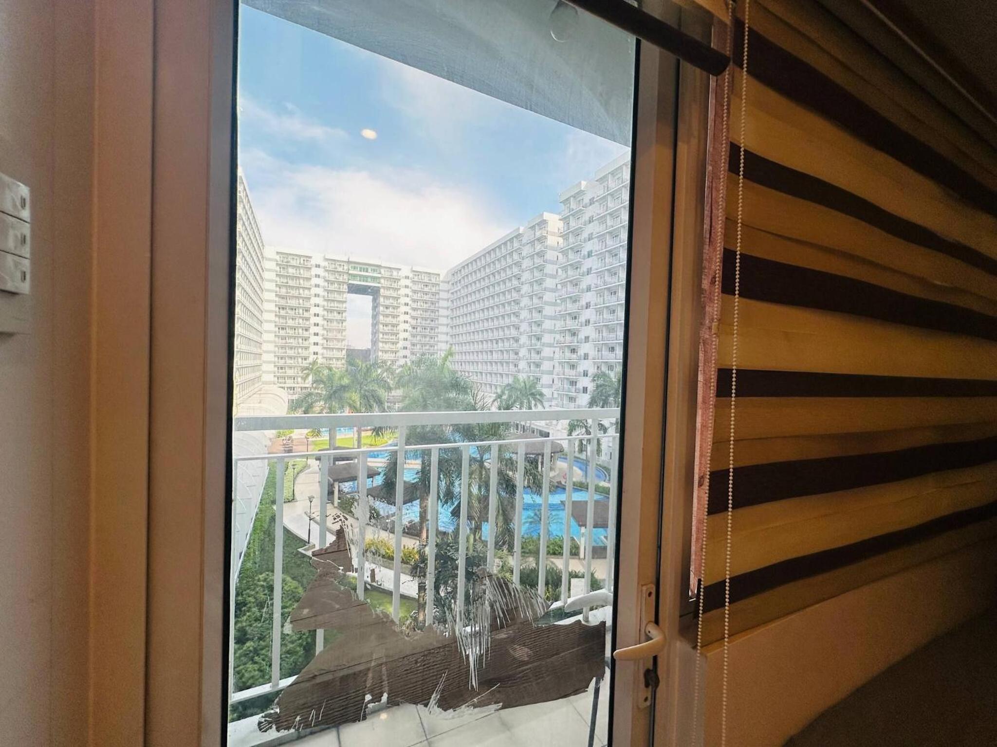 Charming 1-Bedroom Apartment in the Heart of Pasay City