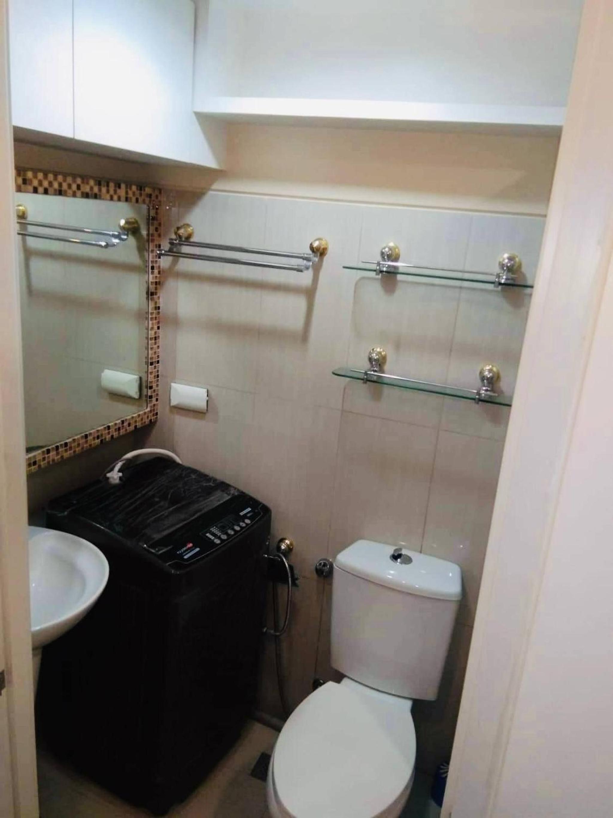 Charming 1-Bedroom Apartment in the Heart of Pasay City
