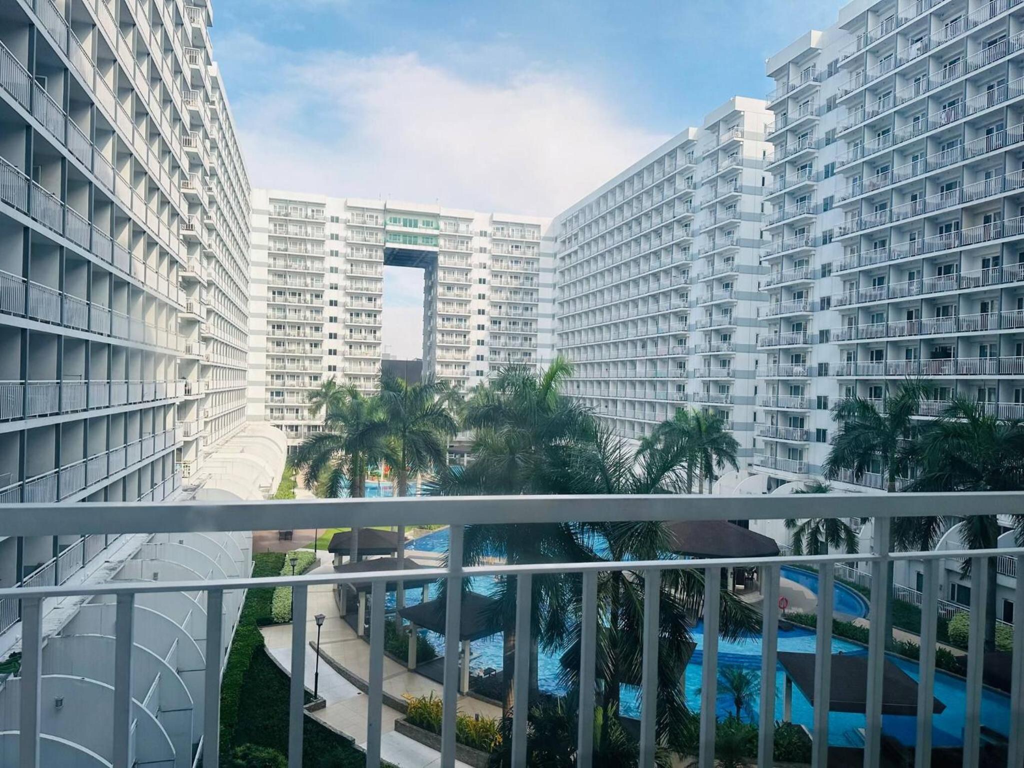 Charming 1-Bedroom Apartment in the Heart of Pasay City