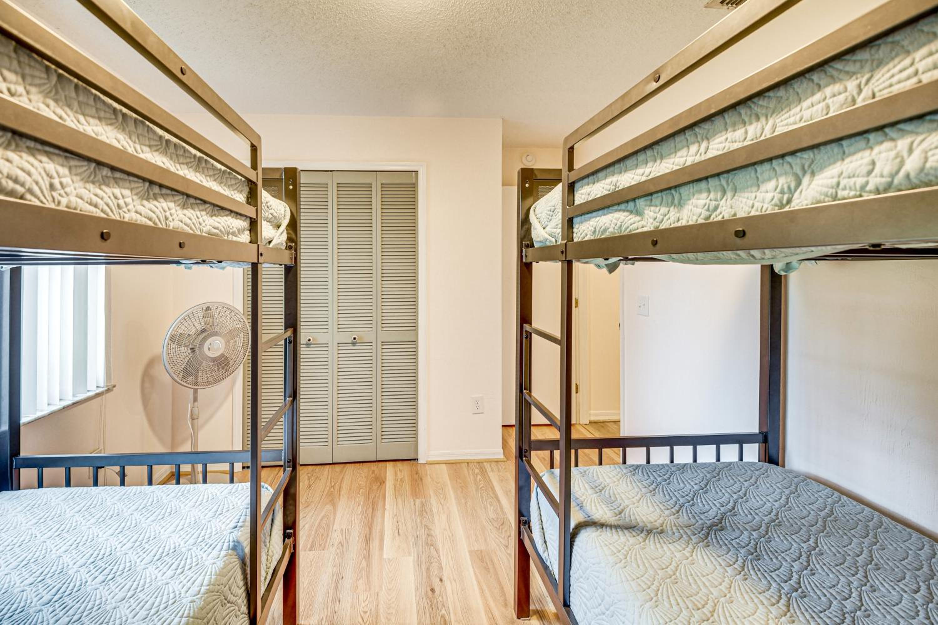 7 Mi to Beach! Poolside Oasis in Port Orange
