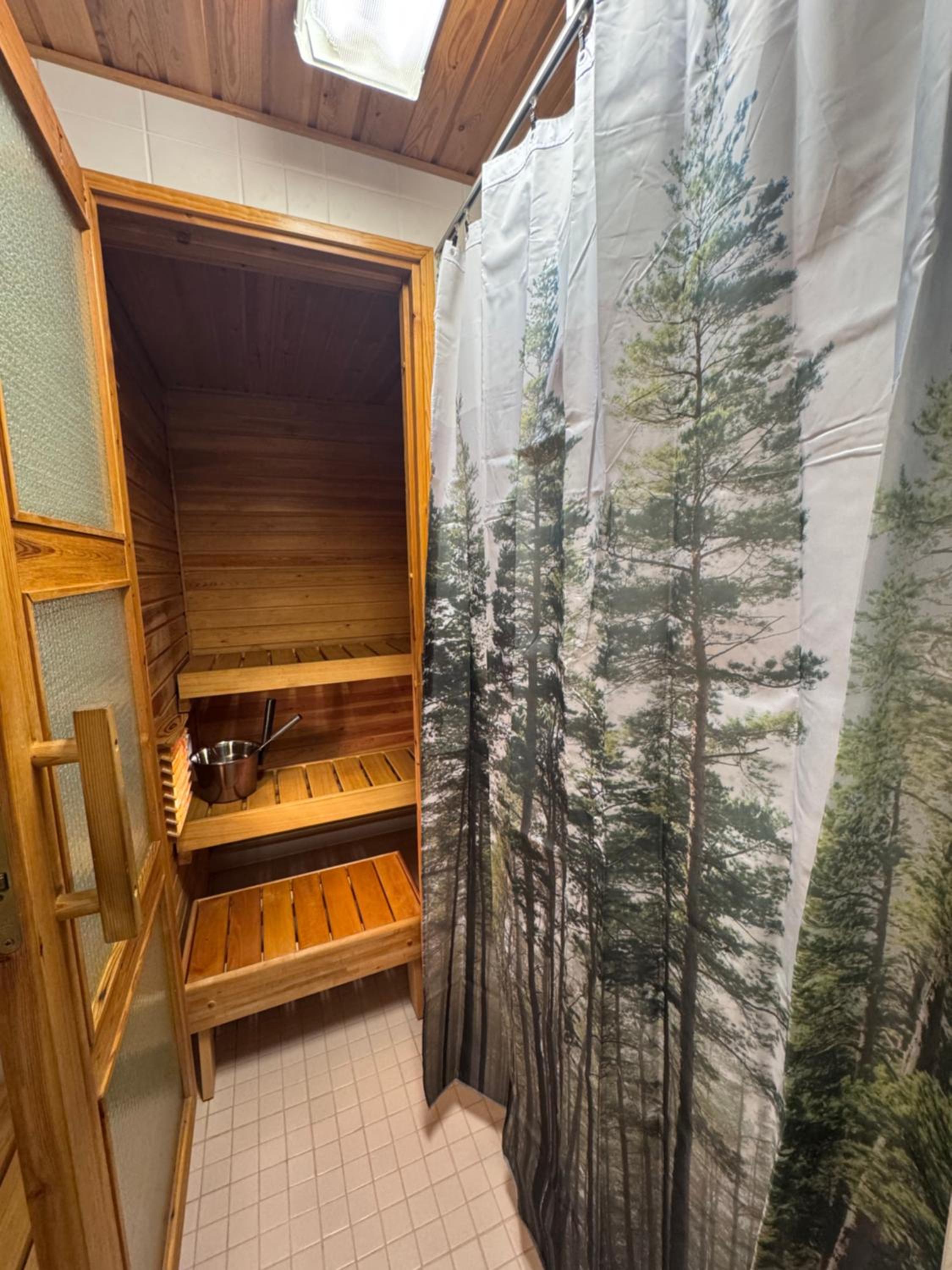 Kosmik Citystar with private sauna